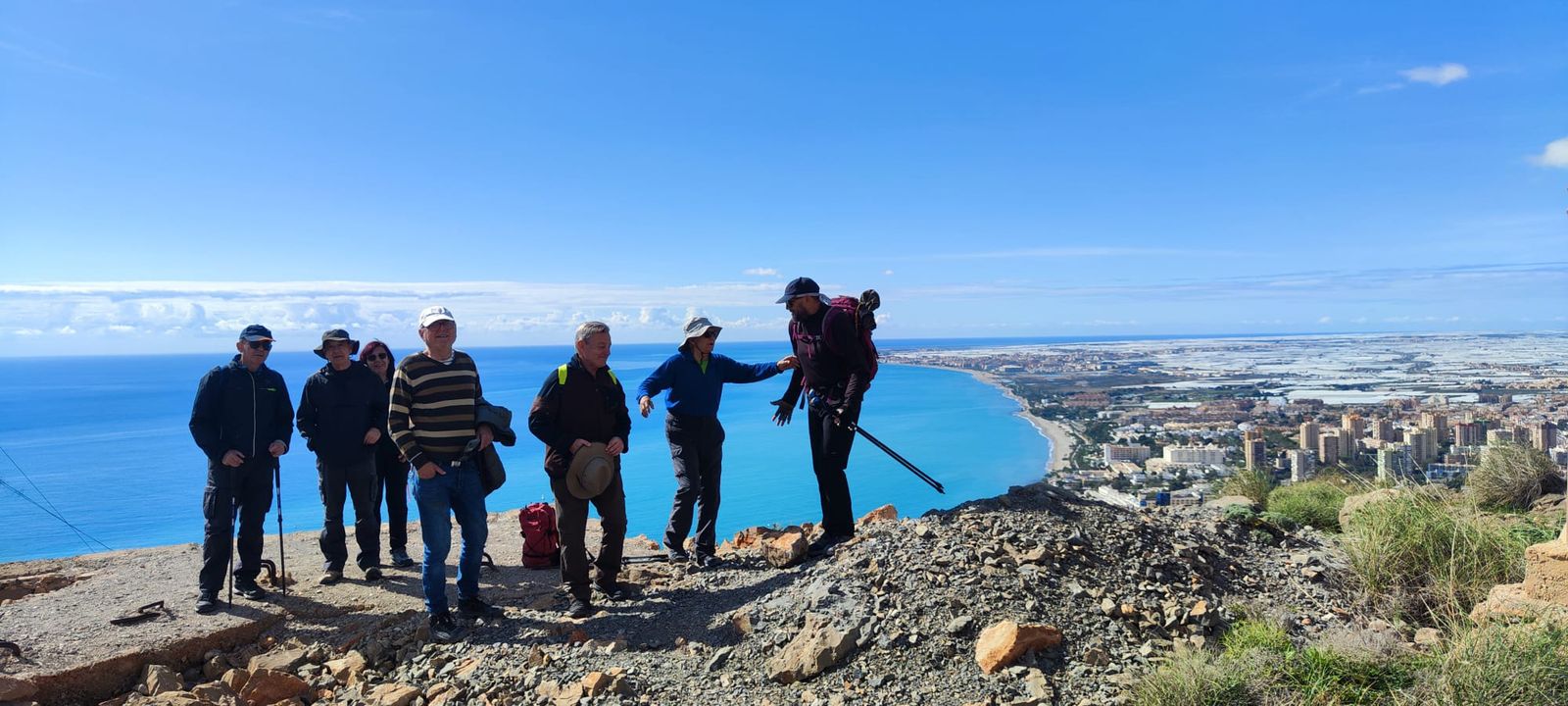 El grupo sobre la cubierta de la posición del telémetro