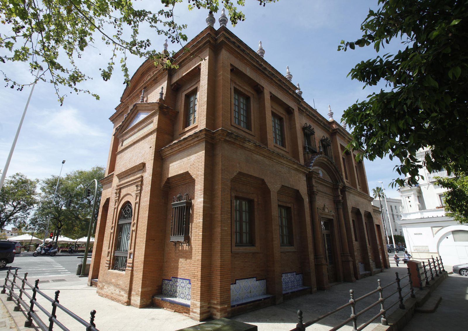 El edificio de la Caridad.