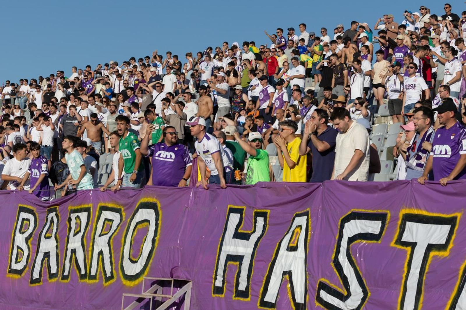 Las mejores imágenes del Real Jaén - CD Huétor Tájar Las mejores imágenes del Real Jaén - CD Huétor Tájar