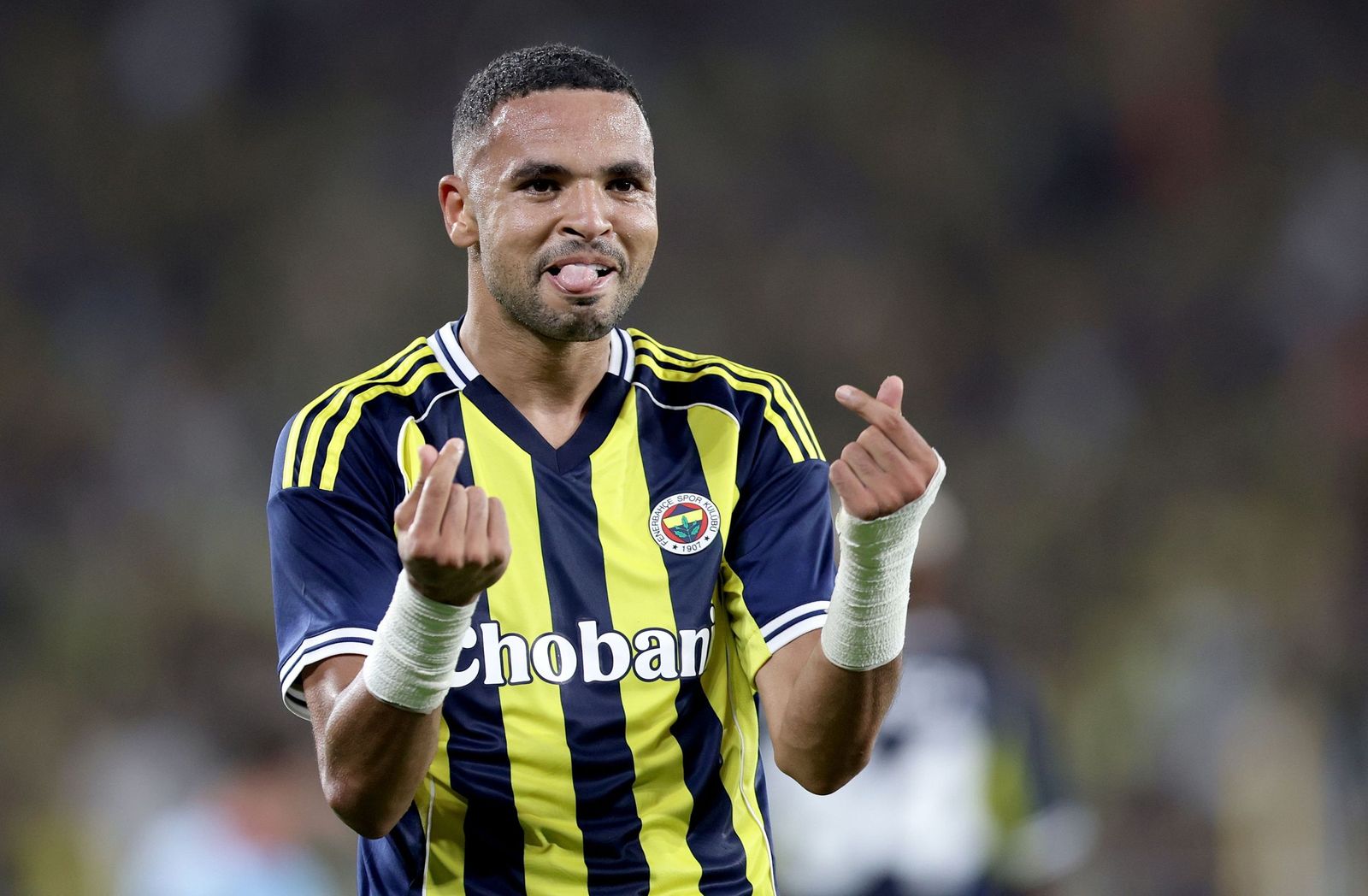 En-Nesyri, con el Fenerbahce.