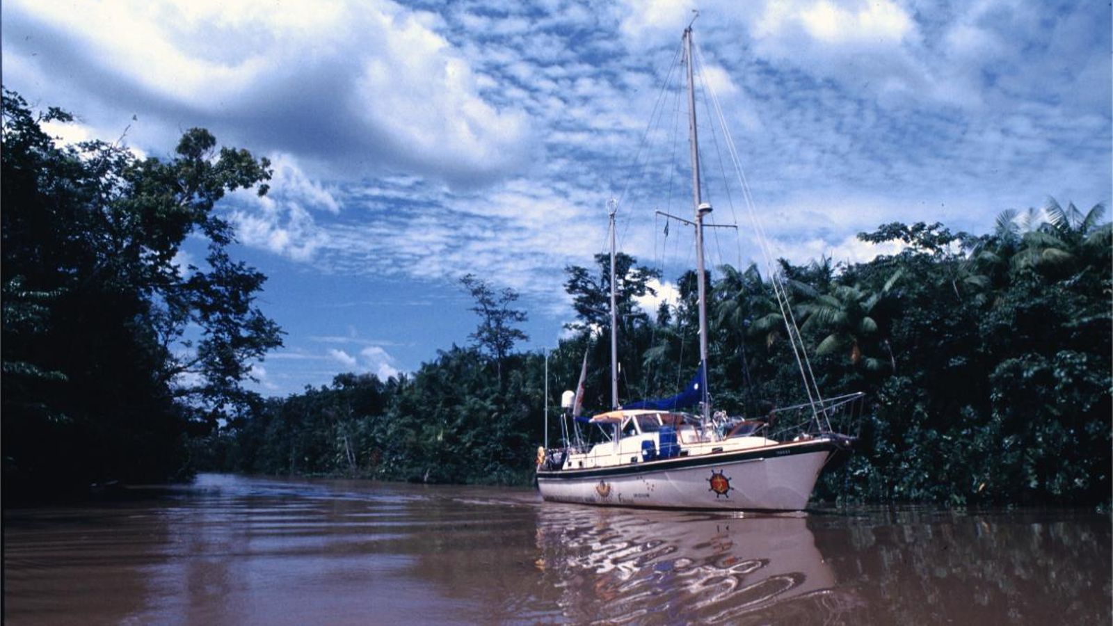 Expedición Latina 2000.