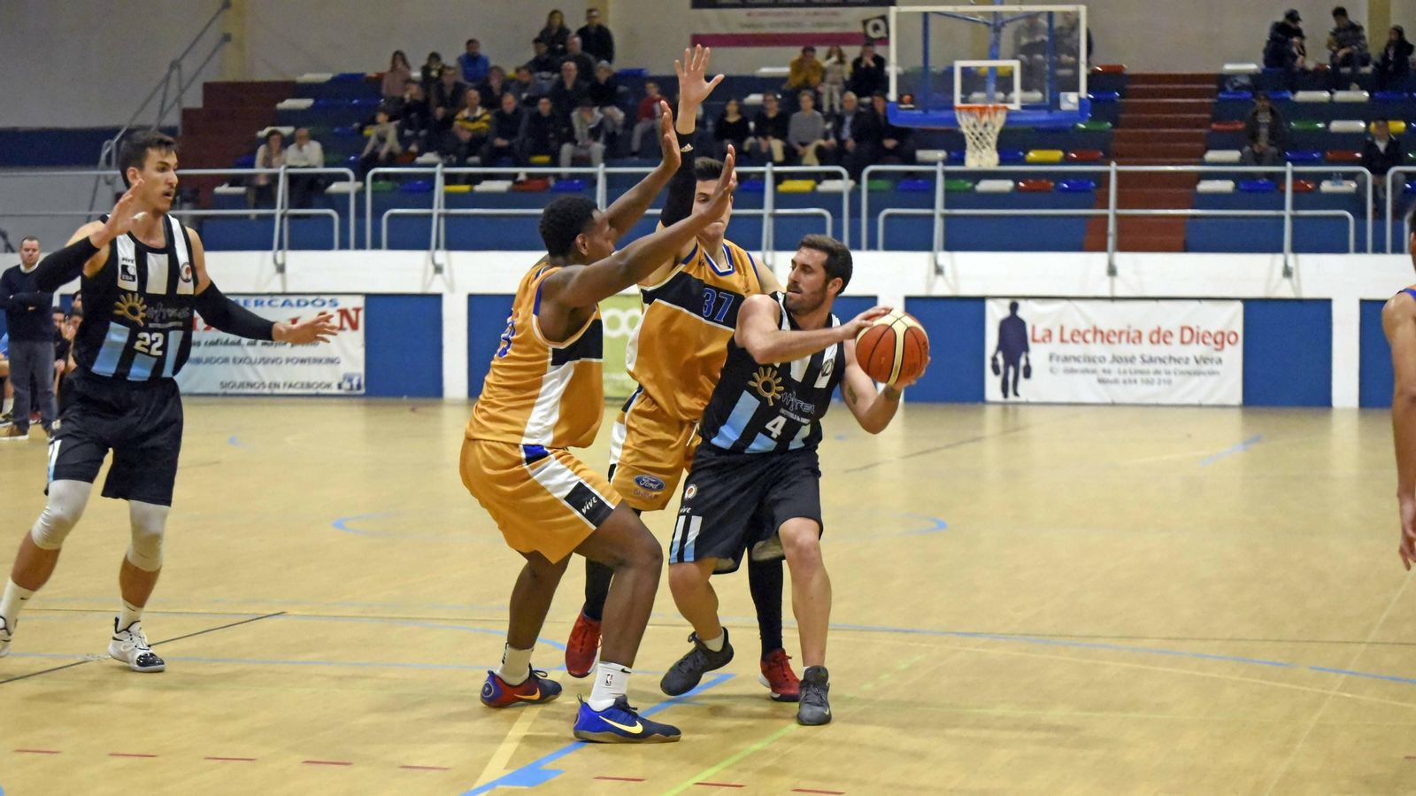 Las fotos del ULB - CB Huelva