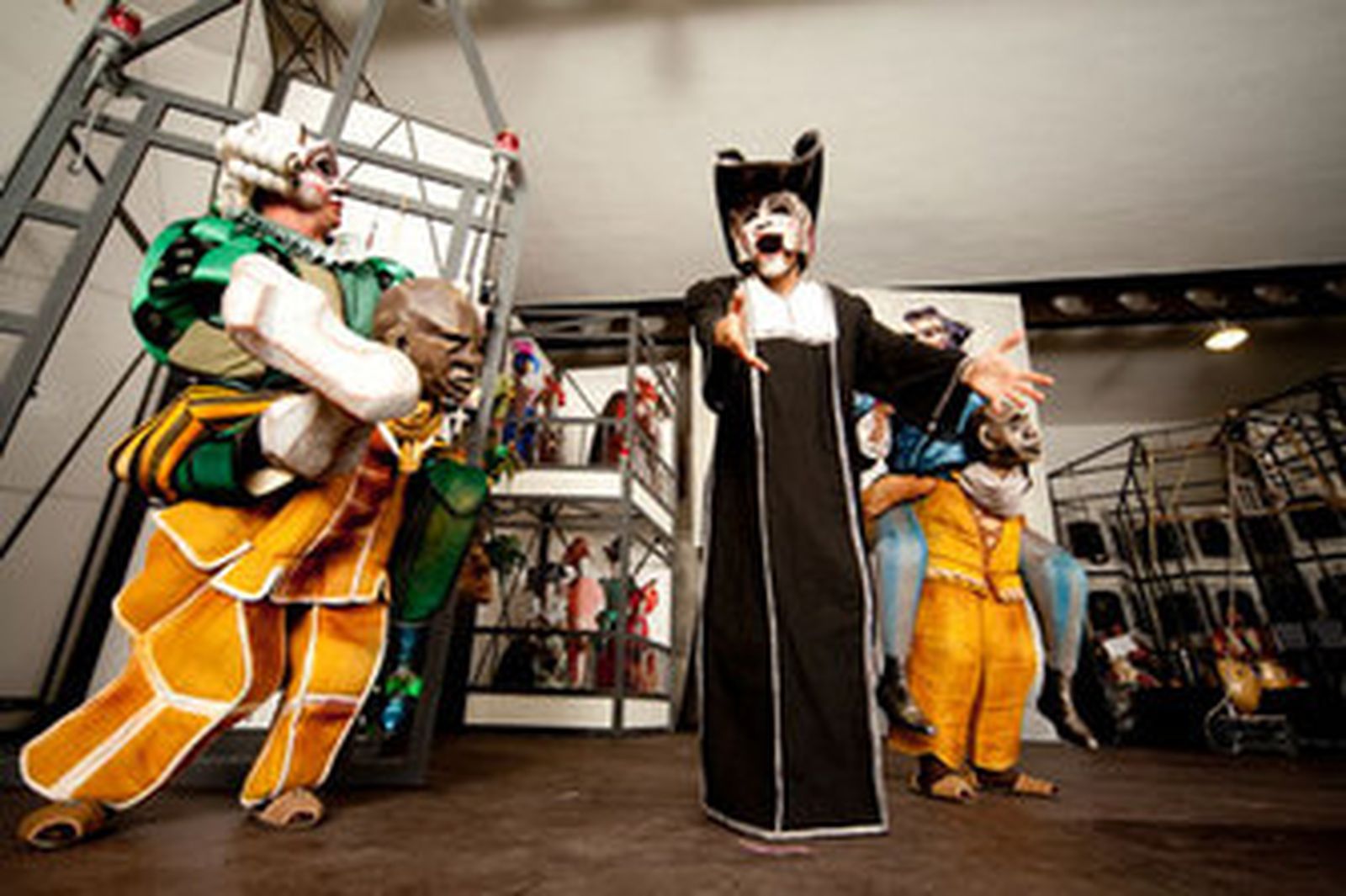 'Los Negros', en la plaza Matías Prats