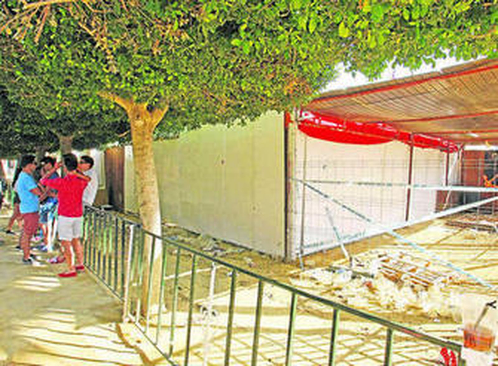 Imagen de la caseta que fue cerrada debido a las continuas reyertas.