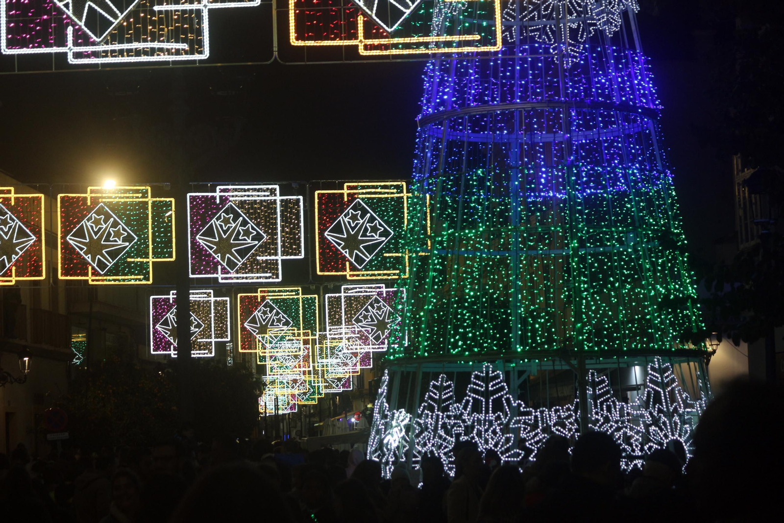 Así se ha recibido a la Navidad en Puerto Real Así se ha recibido a la Navidad en Puerto Real