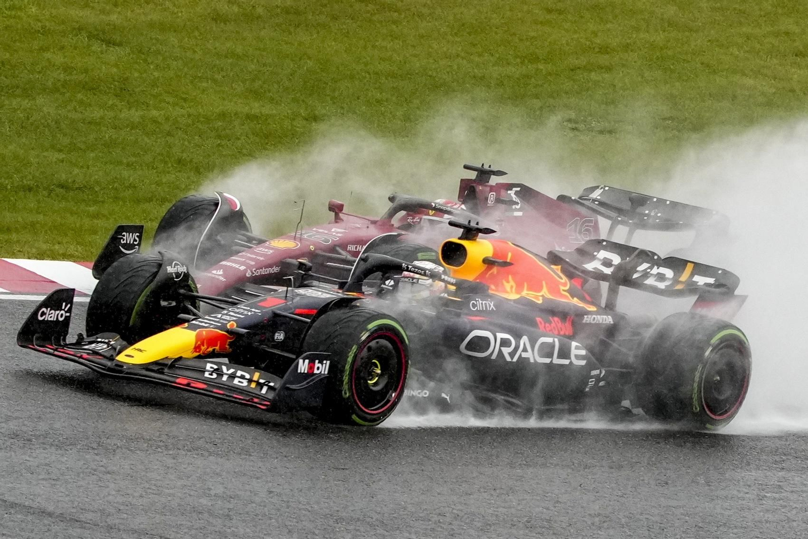 Las imágenes del segundo título de Verstappen