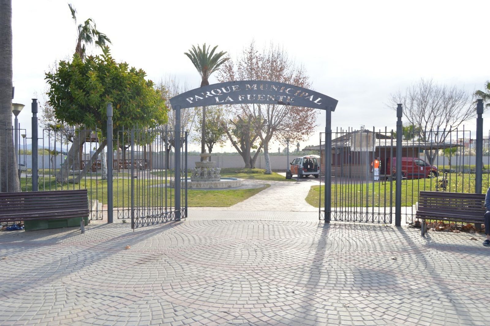 El Parque de la Fuente de Salobreña reabre al público tras su 'lucha' contra las ratas