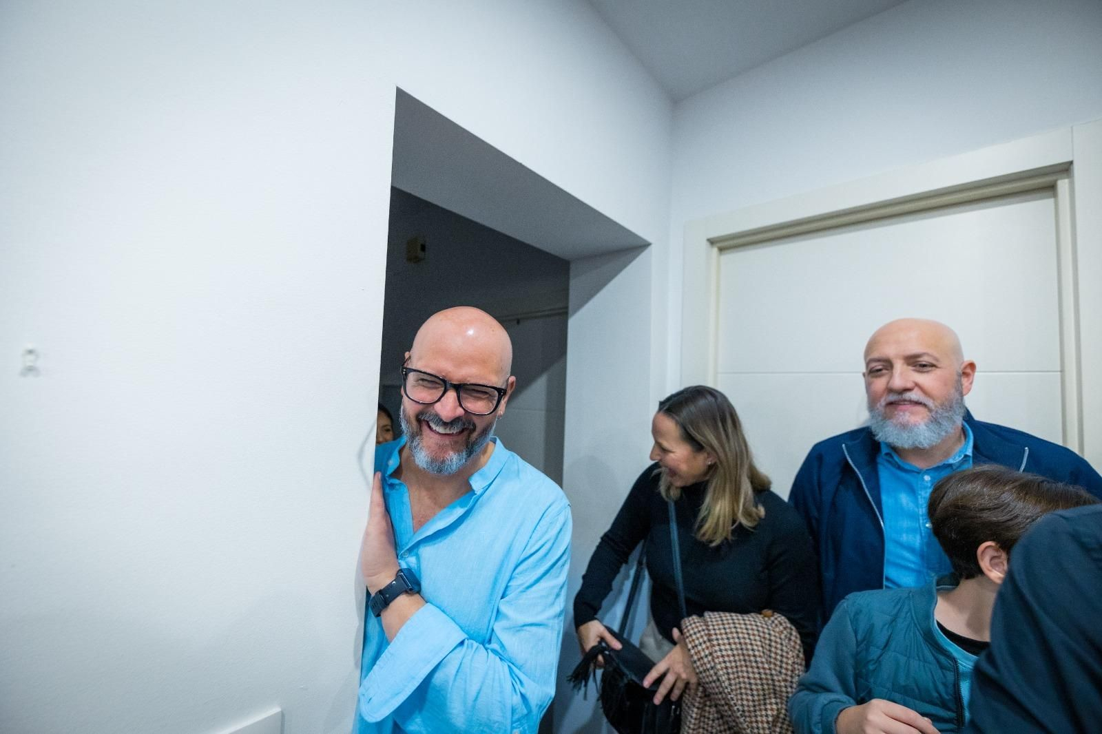José Manuel Coto, durante la exhibición de su belén