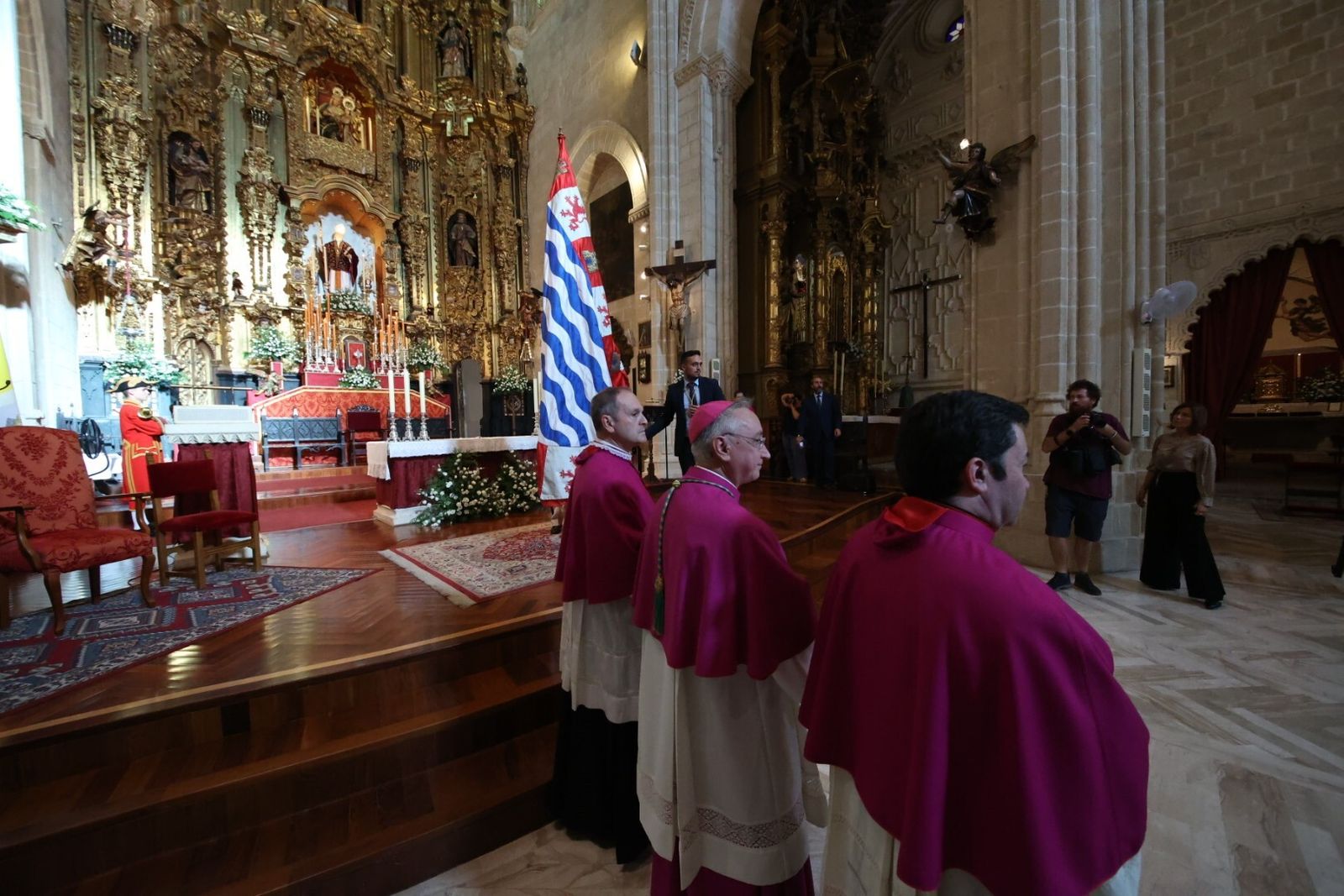 Traslado del Pendón en el día del patrón San Dionisio en Jerez