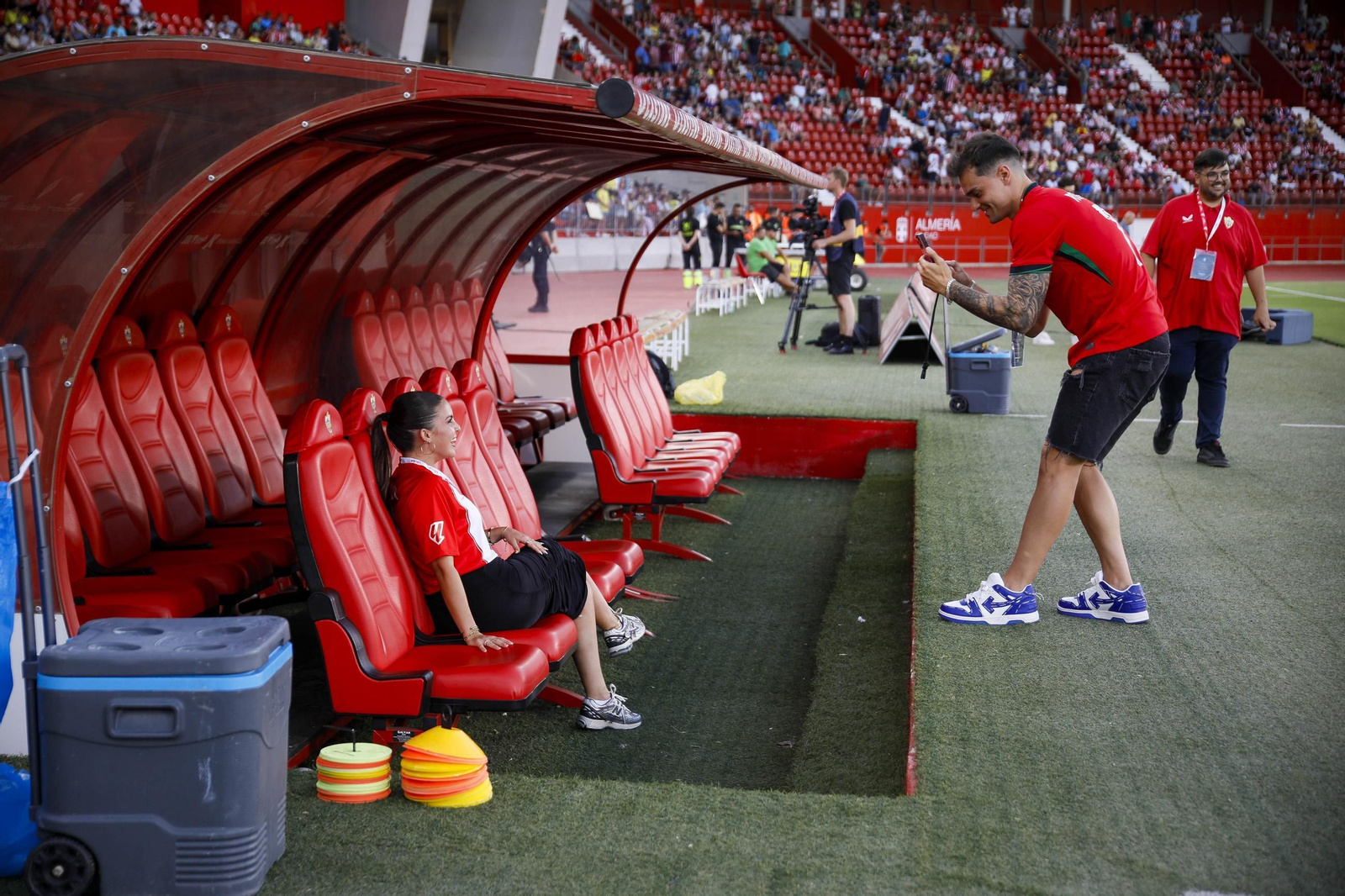 Imágenes del UD Almería-Al-Nassr, Memorial Juan Rojas