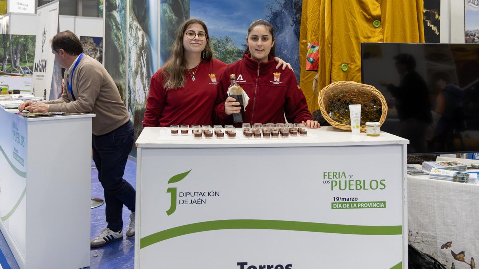 Inauguración la X Feria de los Pueblos