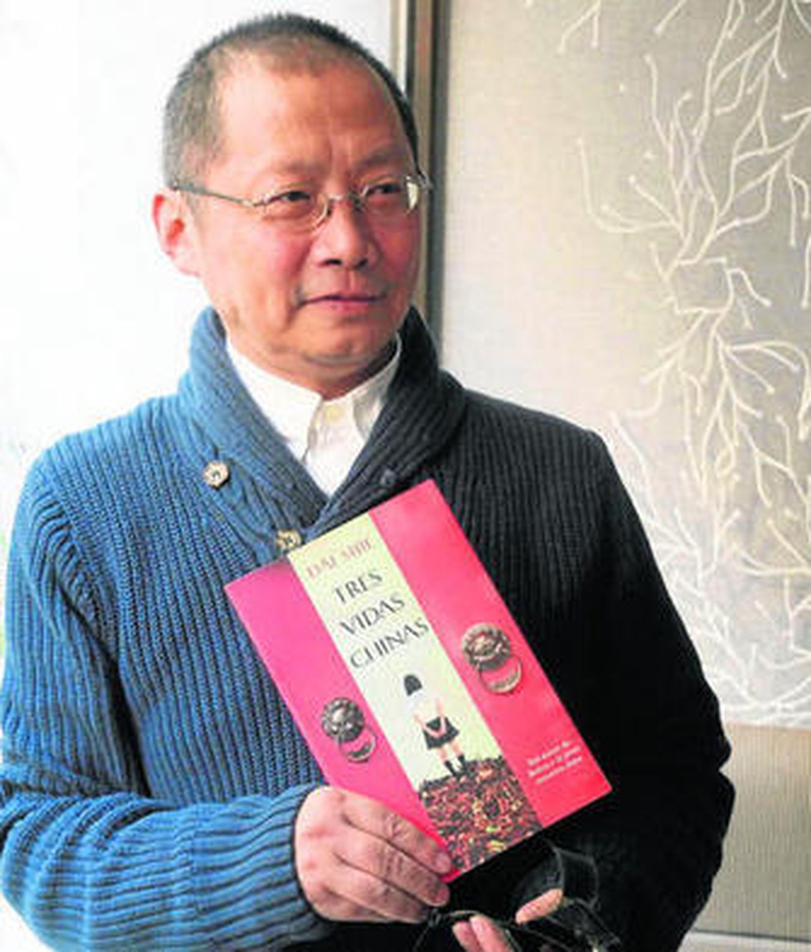 El escritor chino Dai Sijie, en una imagen facilitada por su editorial.