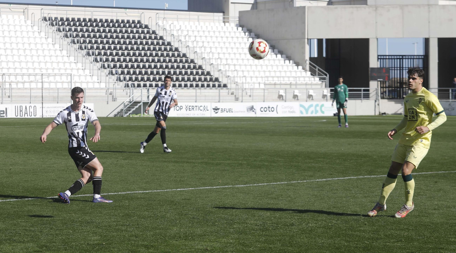 Las fotos del Balona-Almería B de Segunda Federación (0-1)