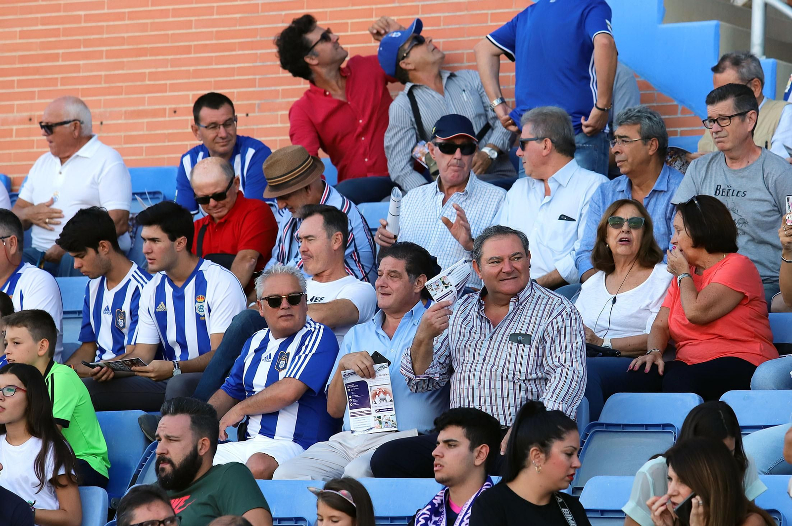 Imágenes del mejor ambiente en el Estadio Nuevo Colombino