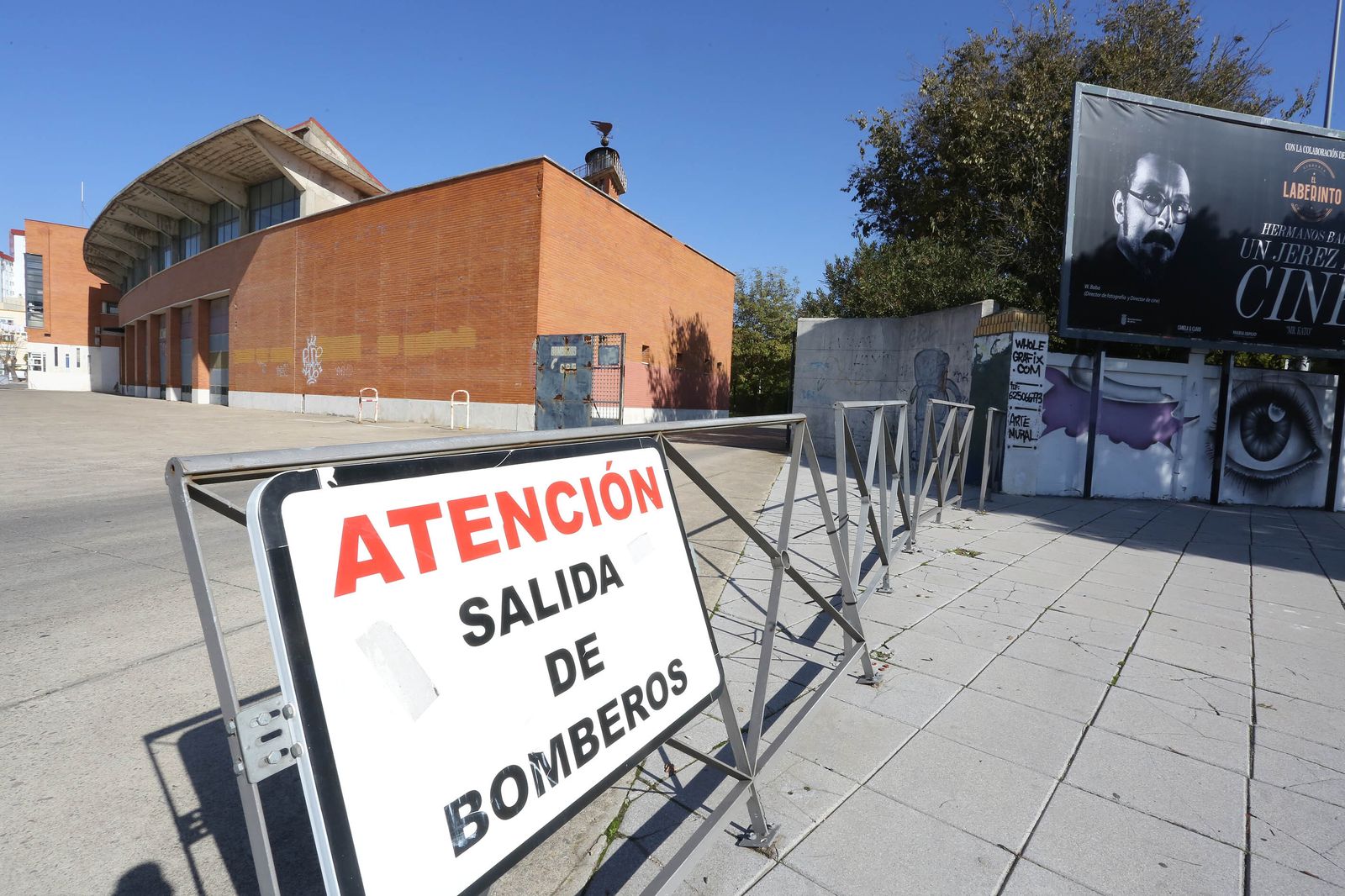 Imagen captada este jueves de las instalaciones del Parque de Bomberos de Jerez en la avenida Martín Ferrador.