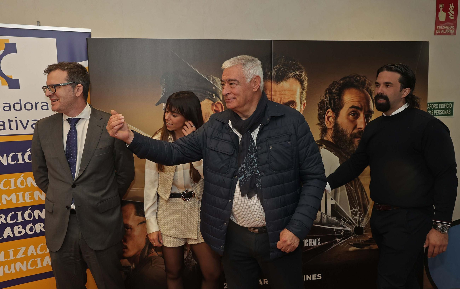 Fotos de la presentación de la película 'Tierra de Nadie' en colaboración con Coorinadora Alternativas en Algeciras