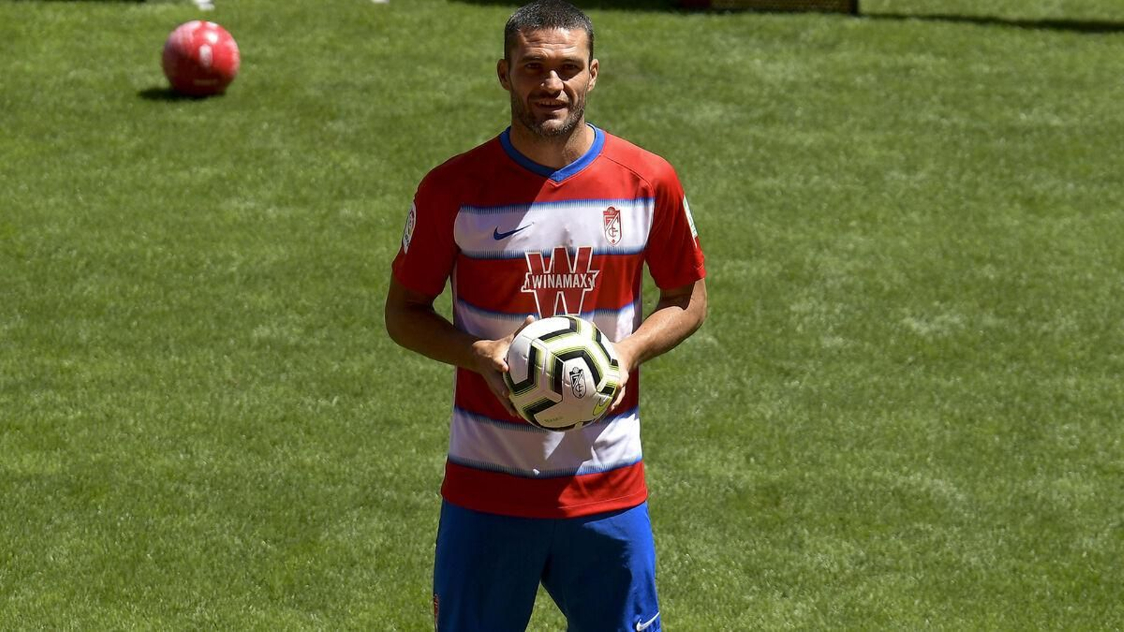 Jorge Molina, el día de su presentación con el Granada CF