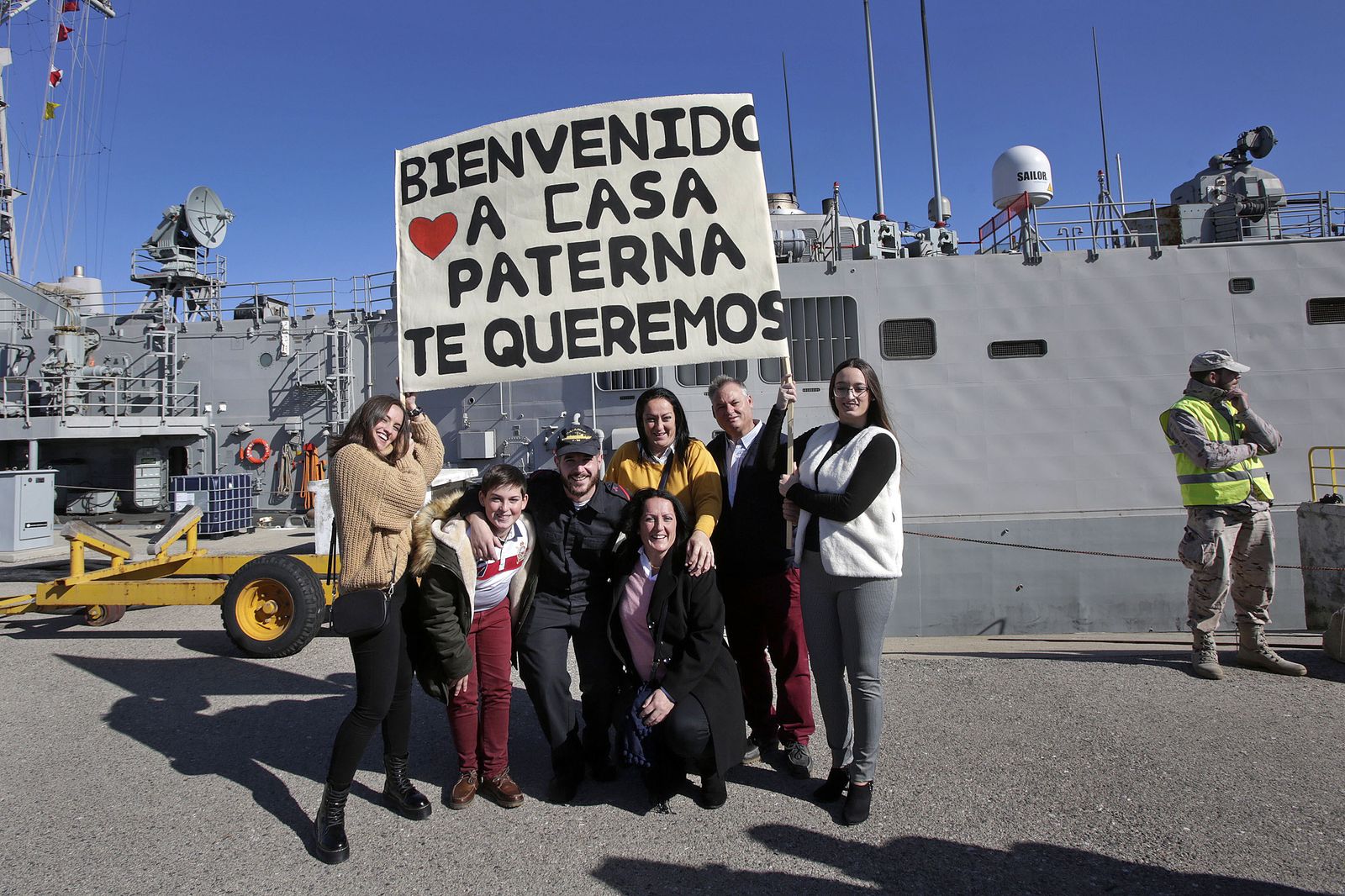 Las mejores imágenes del regreso de la fragata 'Canarias'