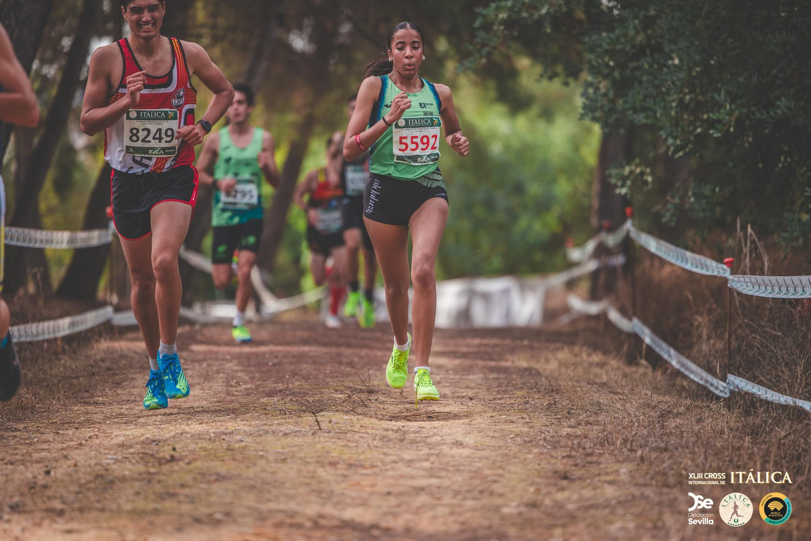 Búscate en las fotos del Cross de Itálica 2025 | 4
