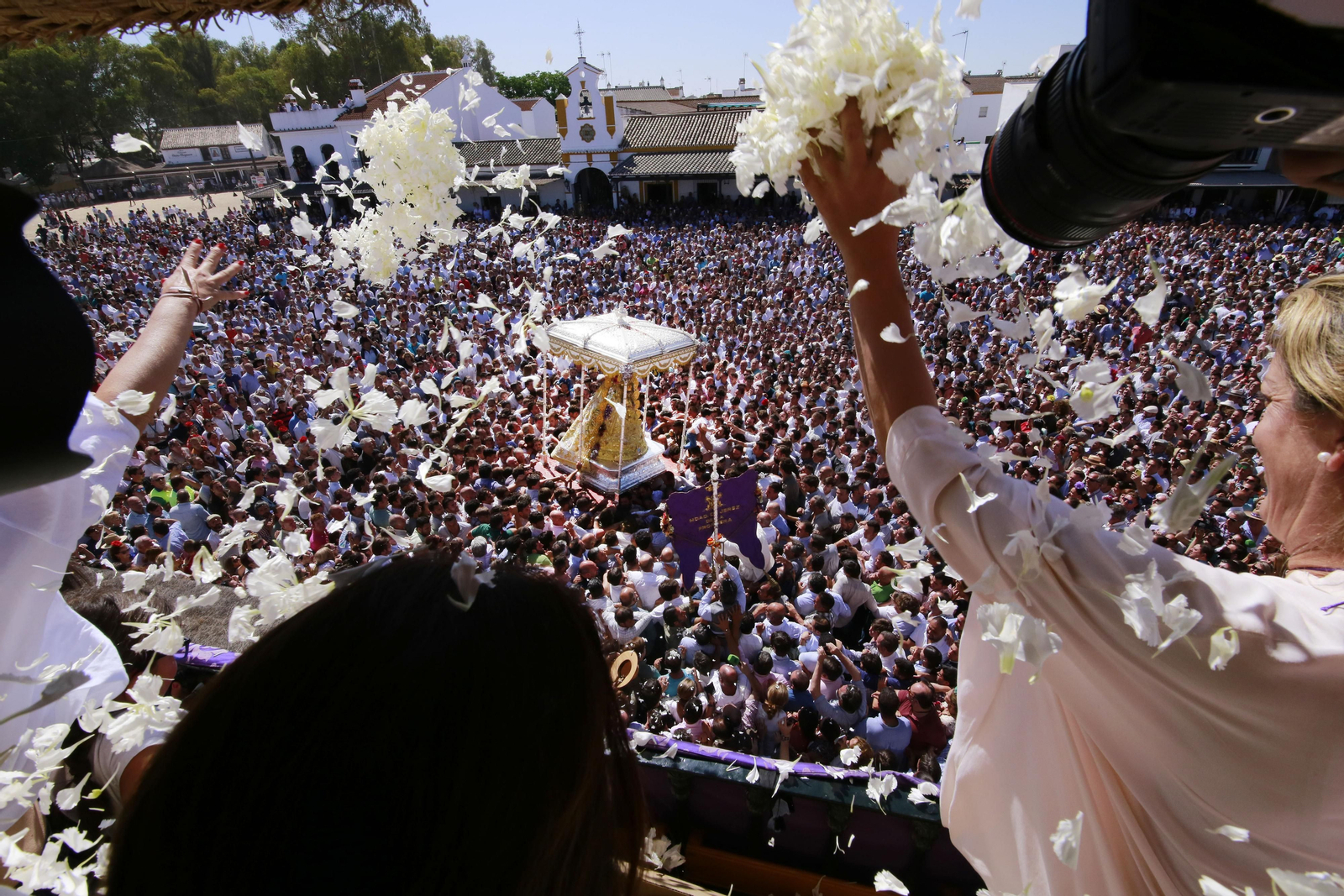 Lunes de pasión ante la Reina de las Marismas