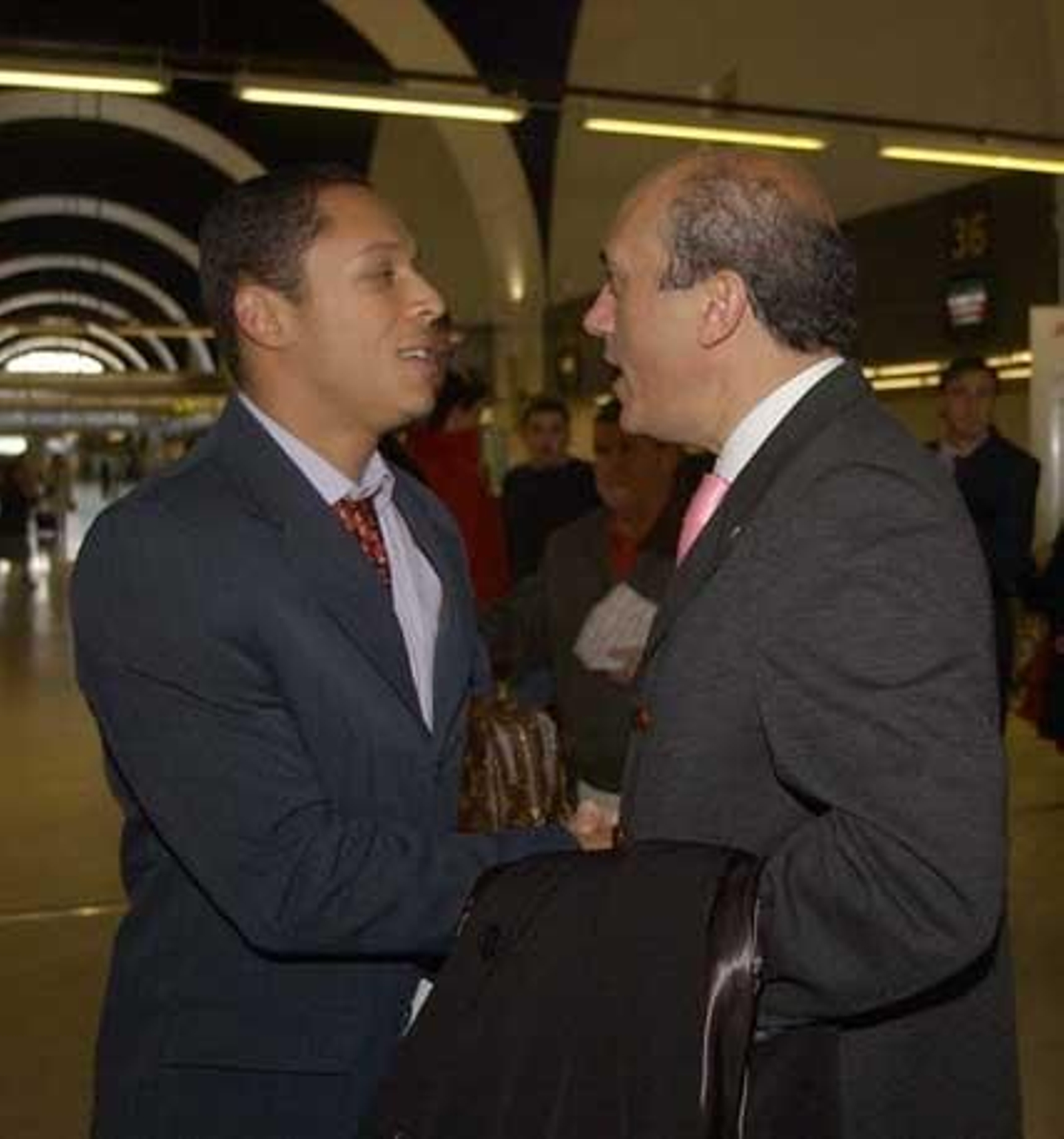 Del Nido avisa a sus brasileños: "Tienen que saber que tienen contrato en vigor"