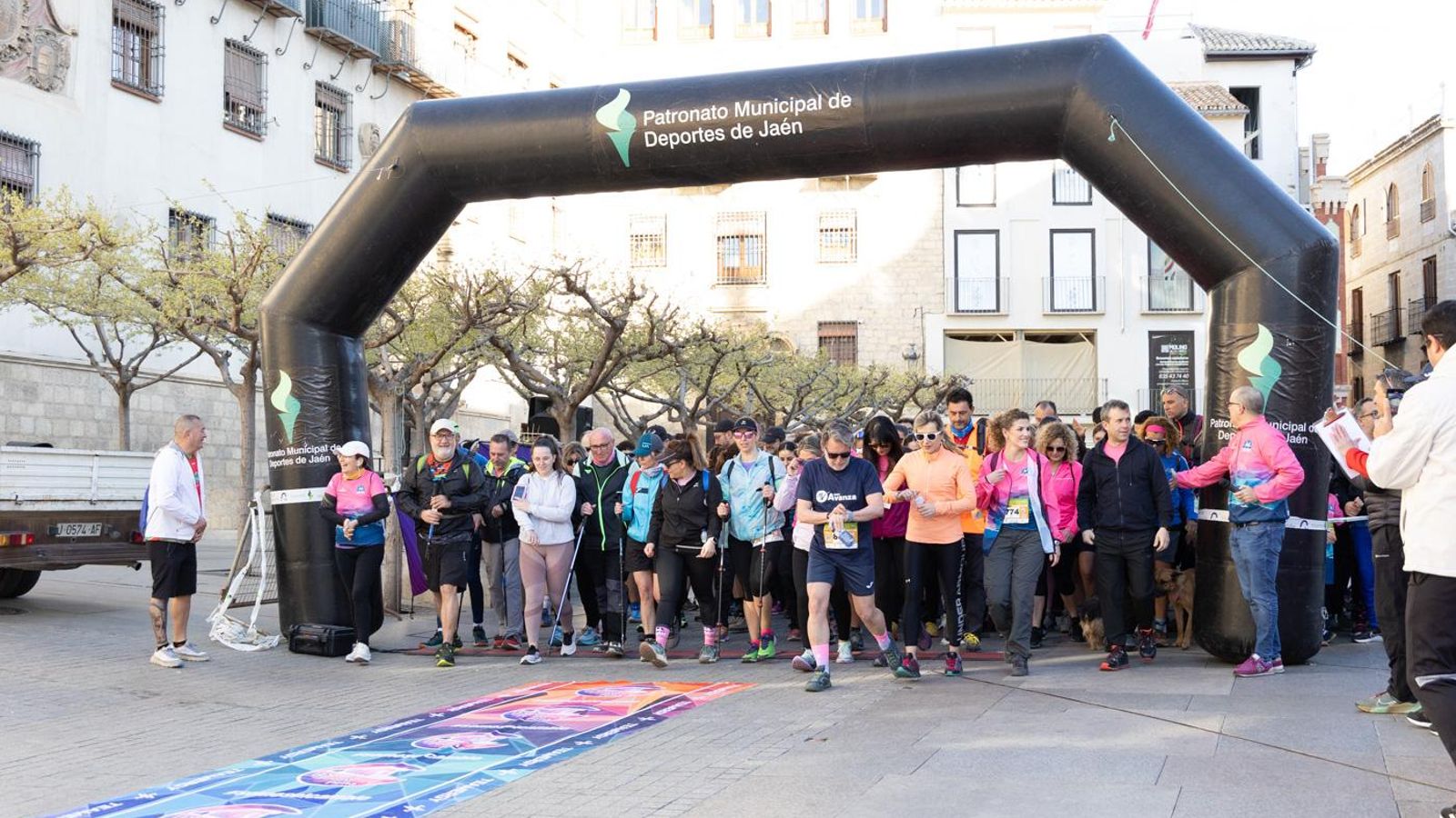 En imágenes: kilómetros para la esperanza de Celia en el CxM Trail Solidario IES Fuente de la Peña (I)