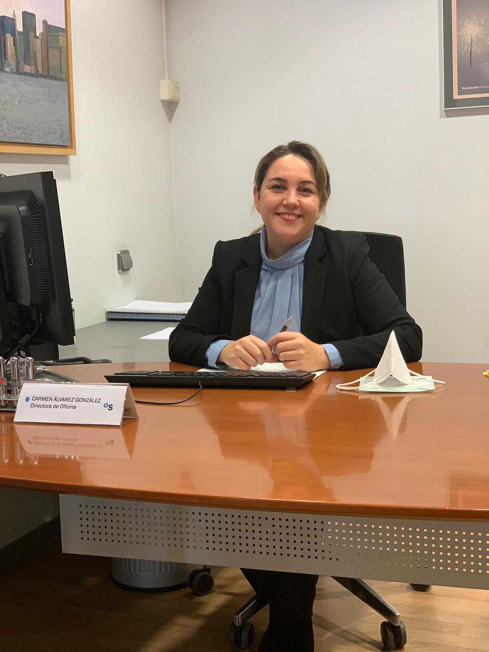 Carmen Álvarez, directora de la oficina del Banco Sabadell en Puerto Banús.