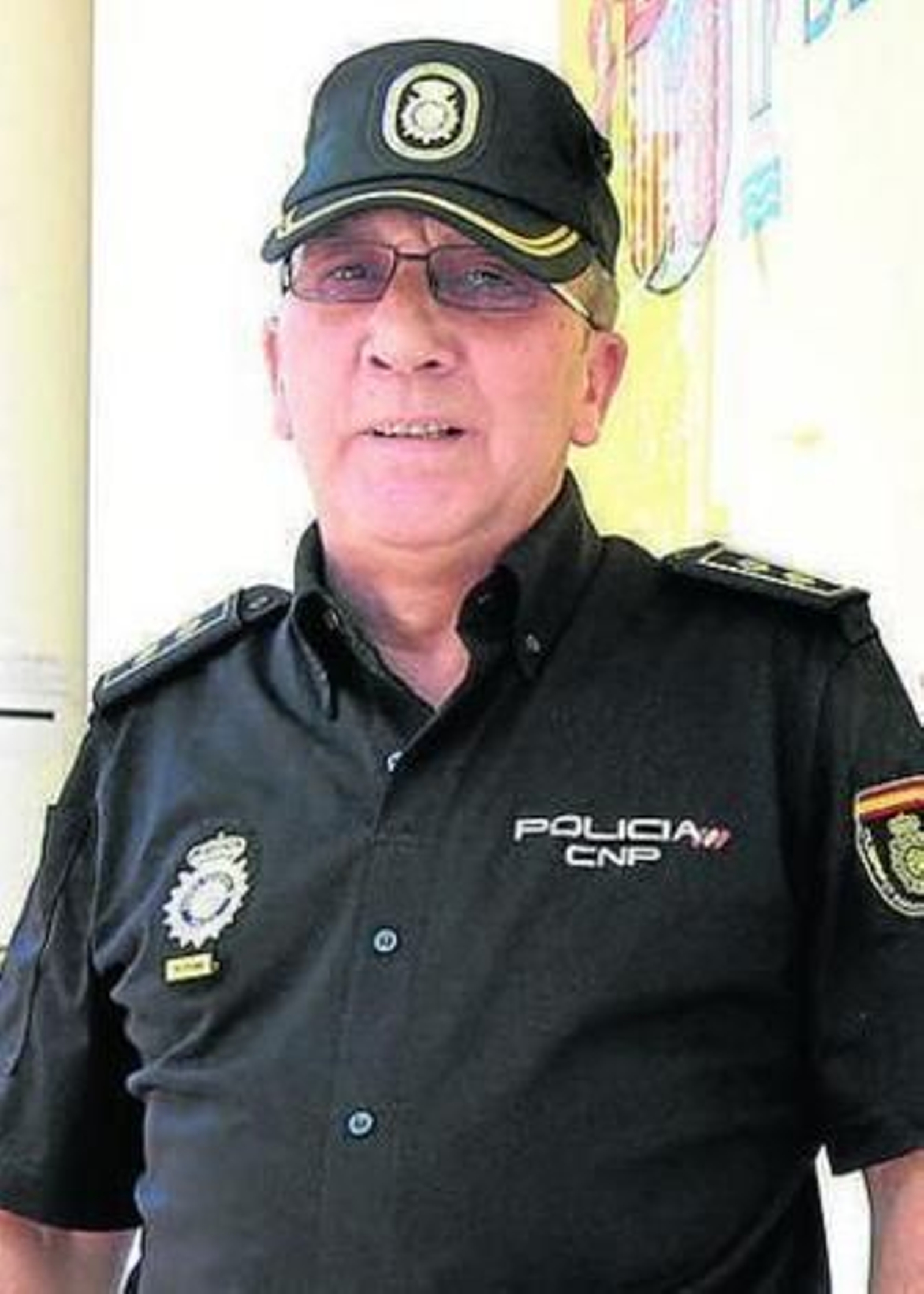 Manuel Demetrio y Antonio Pontón recibirán hoy distinciones policiales.
