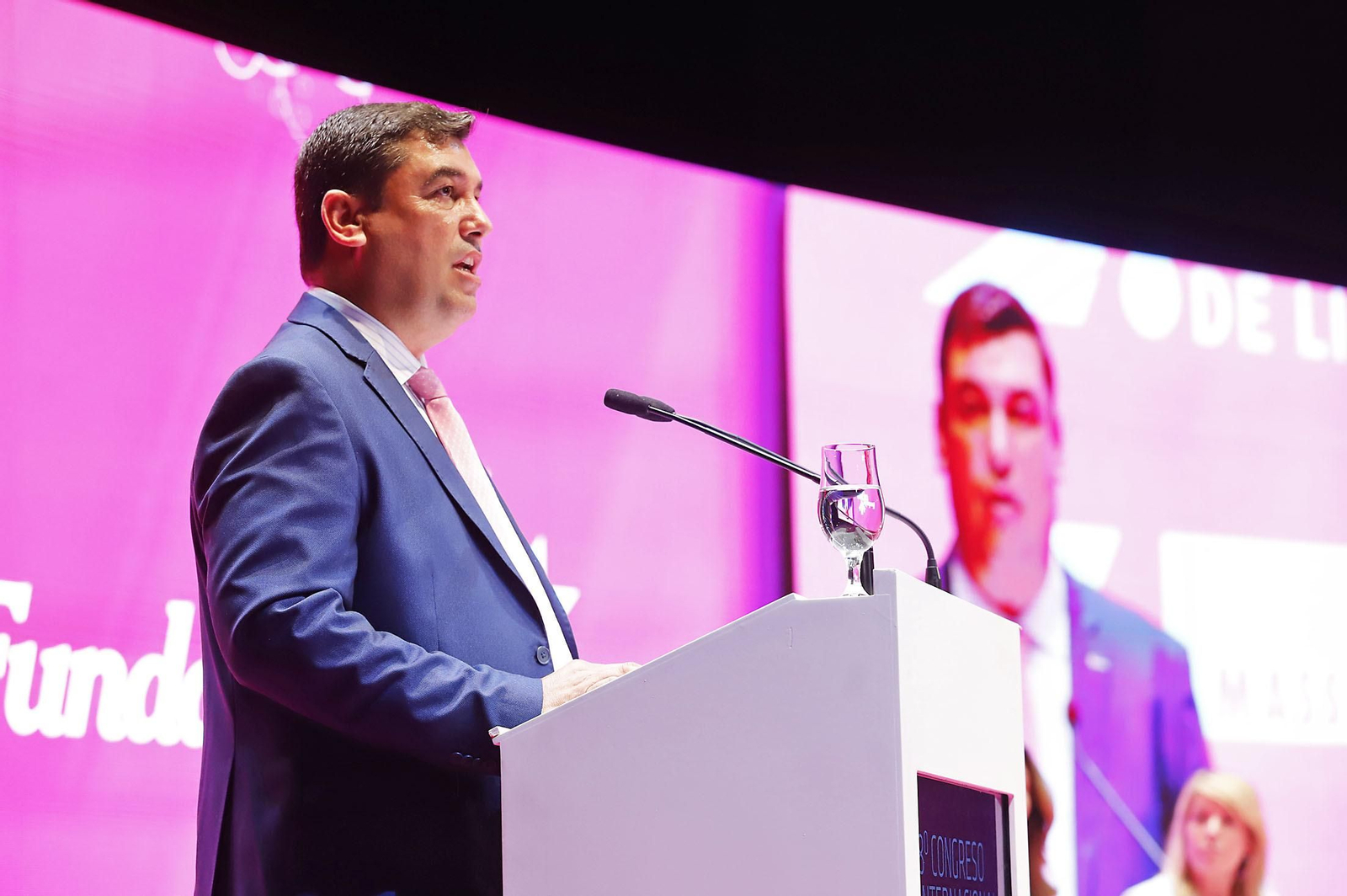 Imágenes de la inauguración del VIII Congreso Internacional de Frutos Rojos en Huelva