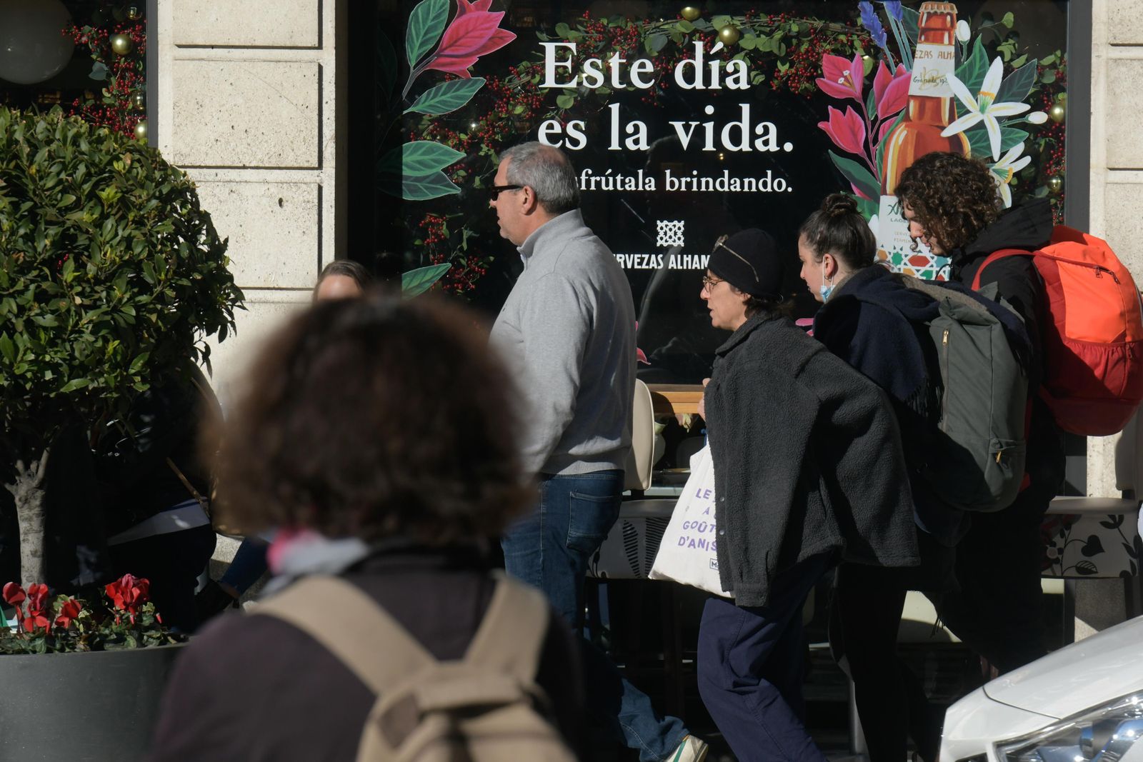 Granada cierra el año con otros 1.638 contagios en la última jornada y 141 hospitalizados, 20 de ellos en UCI
