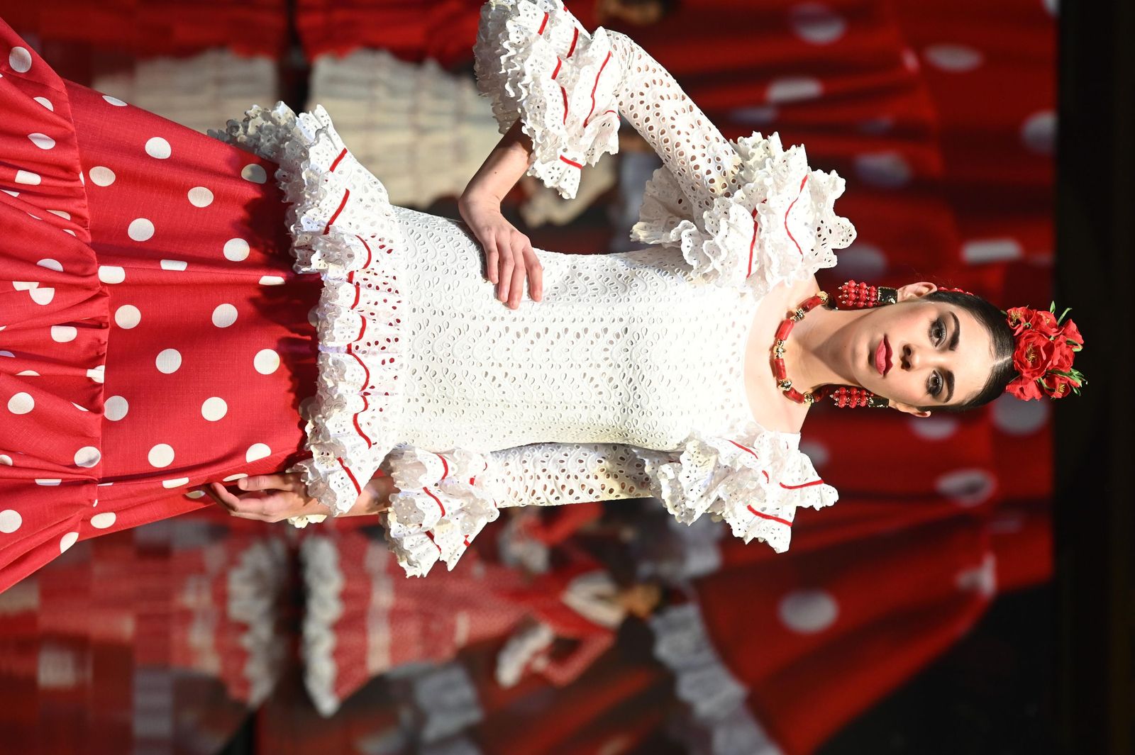 Huelva Flamenca 2026: Desfile de Raquel Muñoz