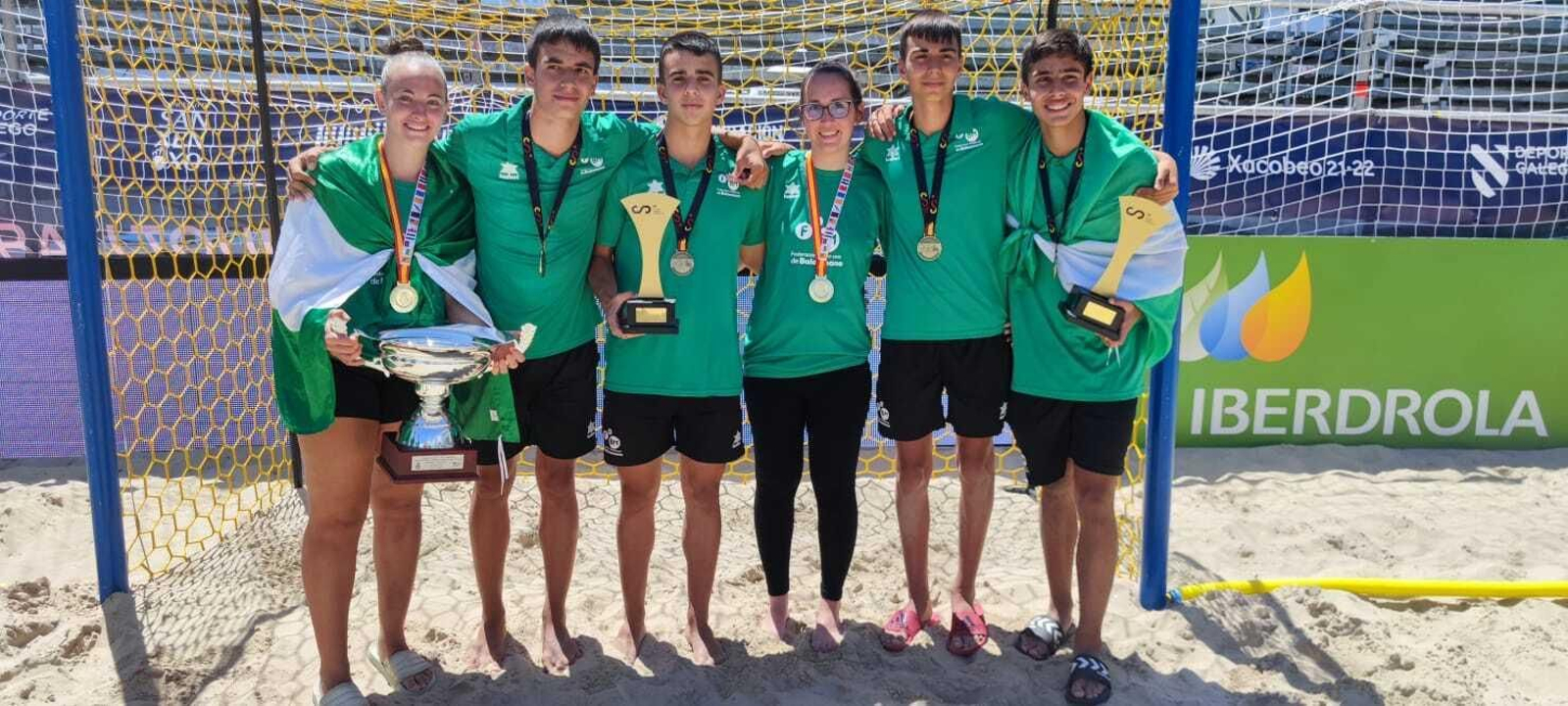 Los representantes de Algeciras con Andalucía.