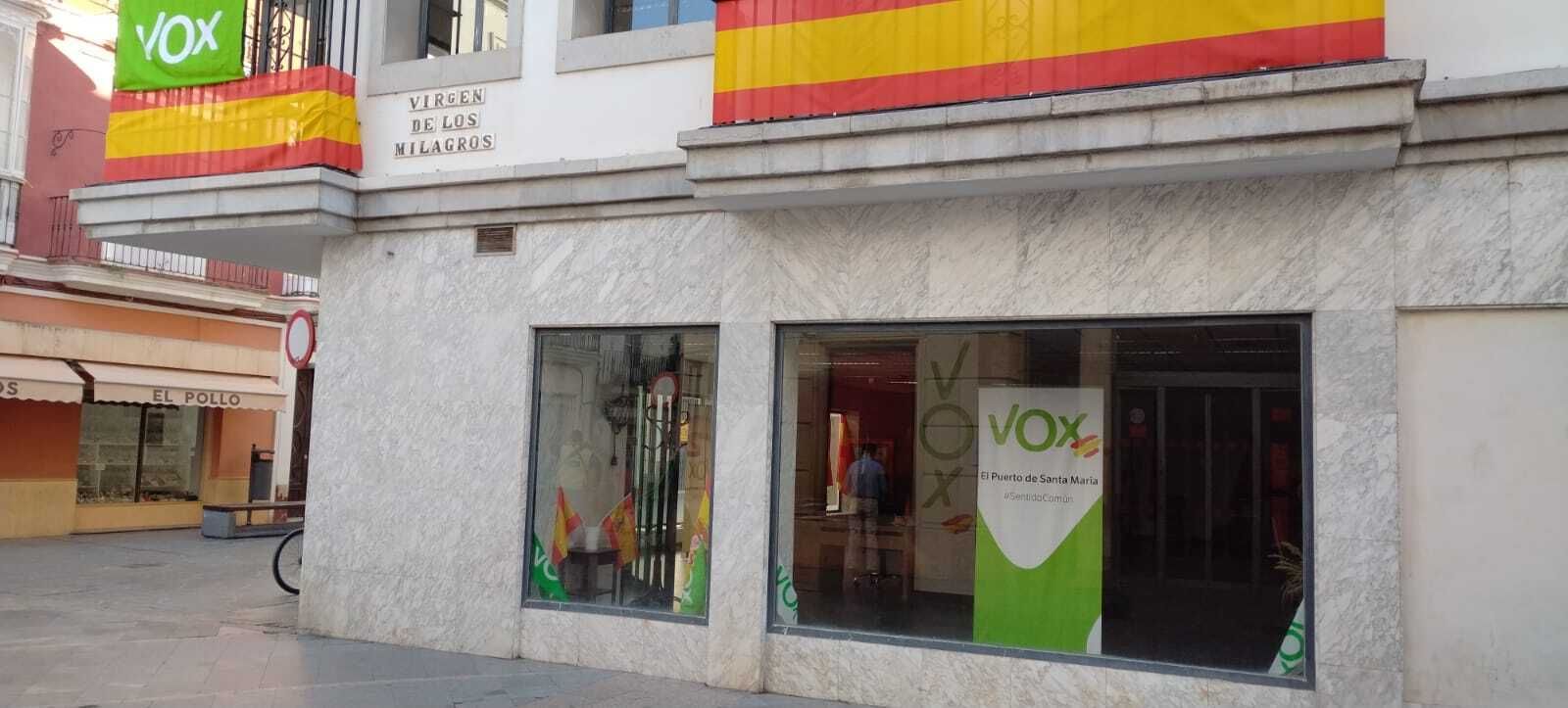 La nueva sede electoral de Vox El Puerto se inaugurará el viernes de esta semana entre las calles Larga y Luna.