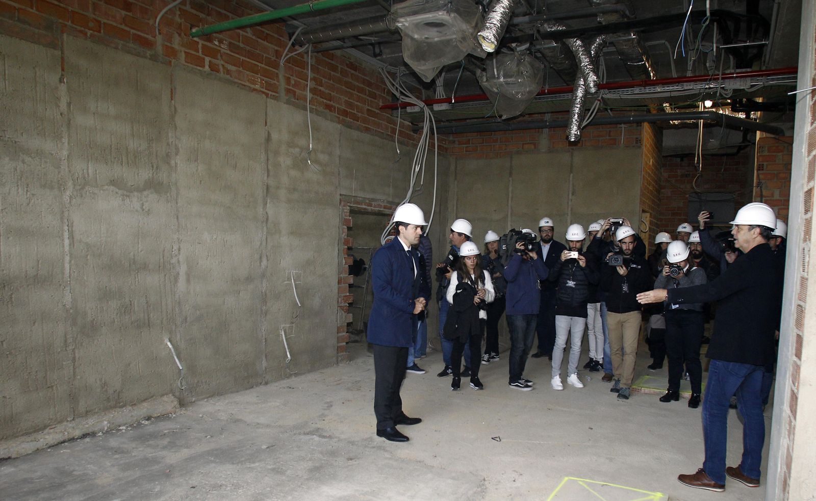 Las imágenes de la visita a las obras de la Ciudad Deportiva del Sevilla