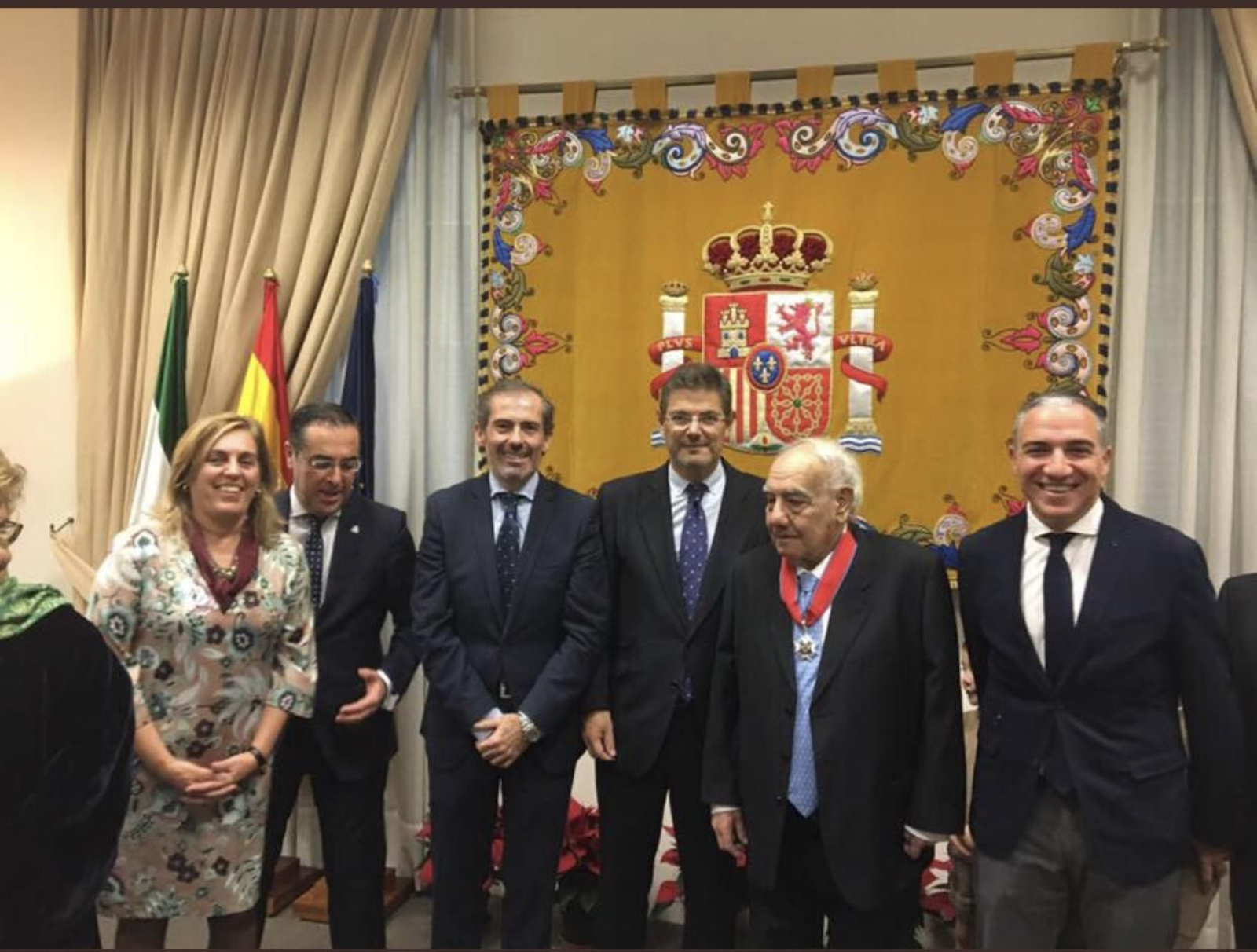 Sentob Bendodo, junto a su hijo Elías, en 2017 cuando le concedieron la Cruz de San Raimundo de Peñafort. Sentob Bendodo, junto a su hijo Elías, en 2017 cuando le concedieron la Cruz de San Raimundo de Peñafort.