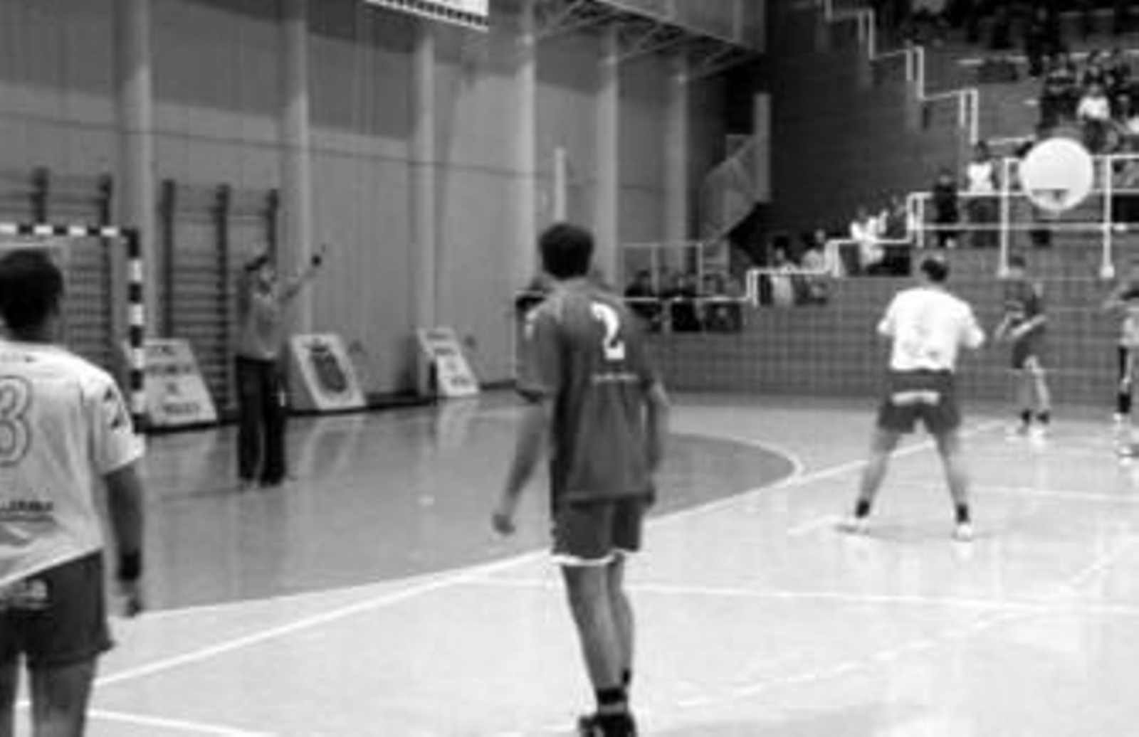 El conjunto moguereño quiere romper las estadísticas y lograr su primer triunfo ante el líder de la categoría.