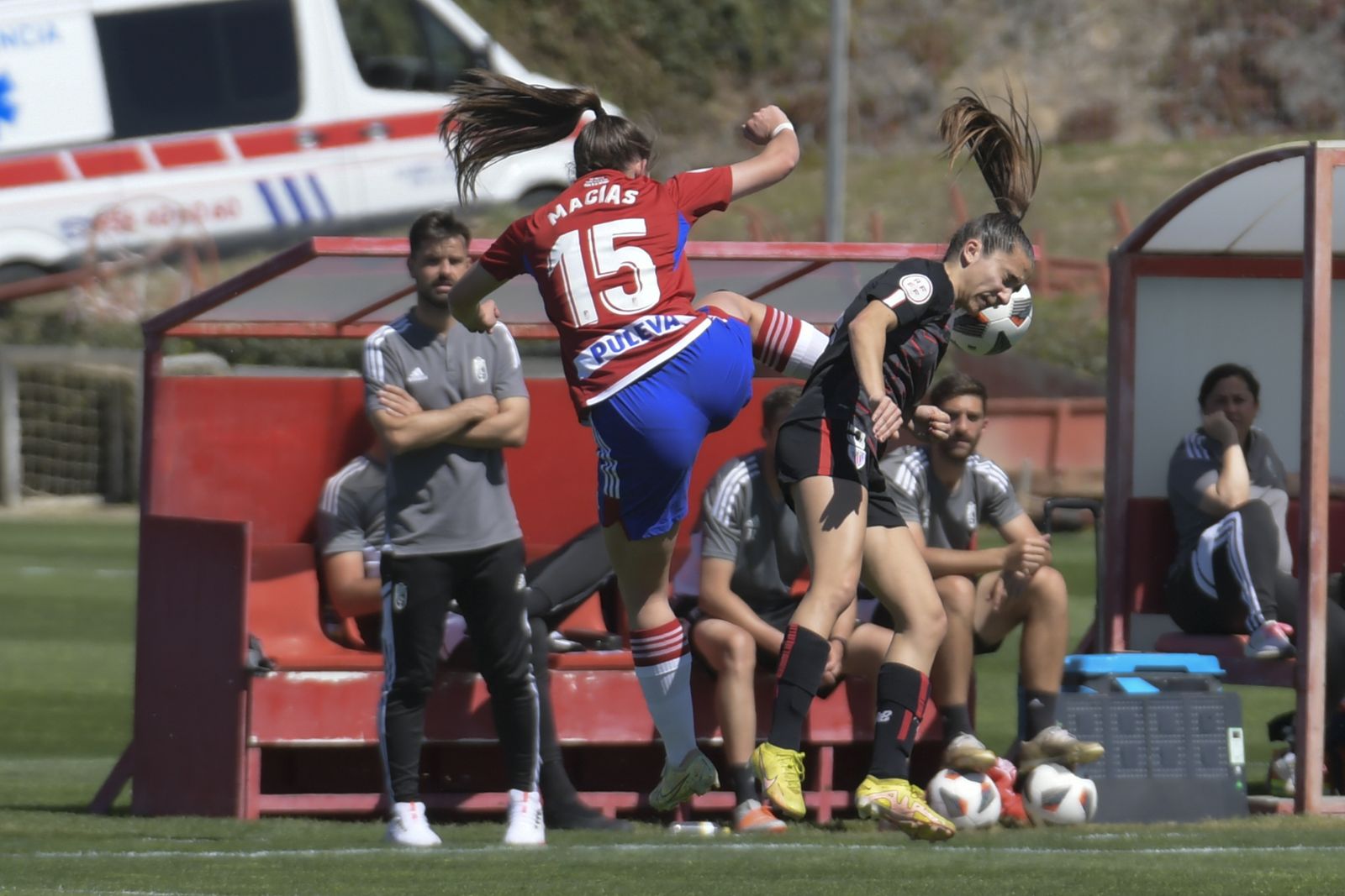 El Granada CF-Athletic Club B, en imágenes