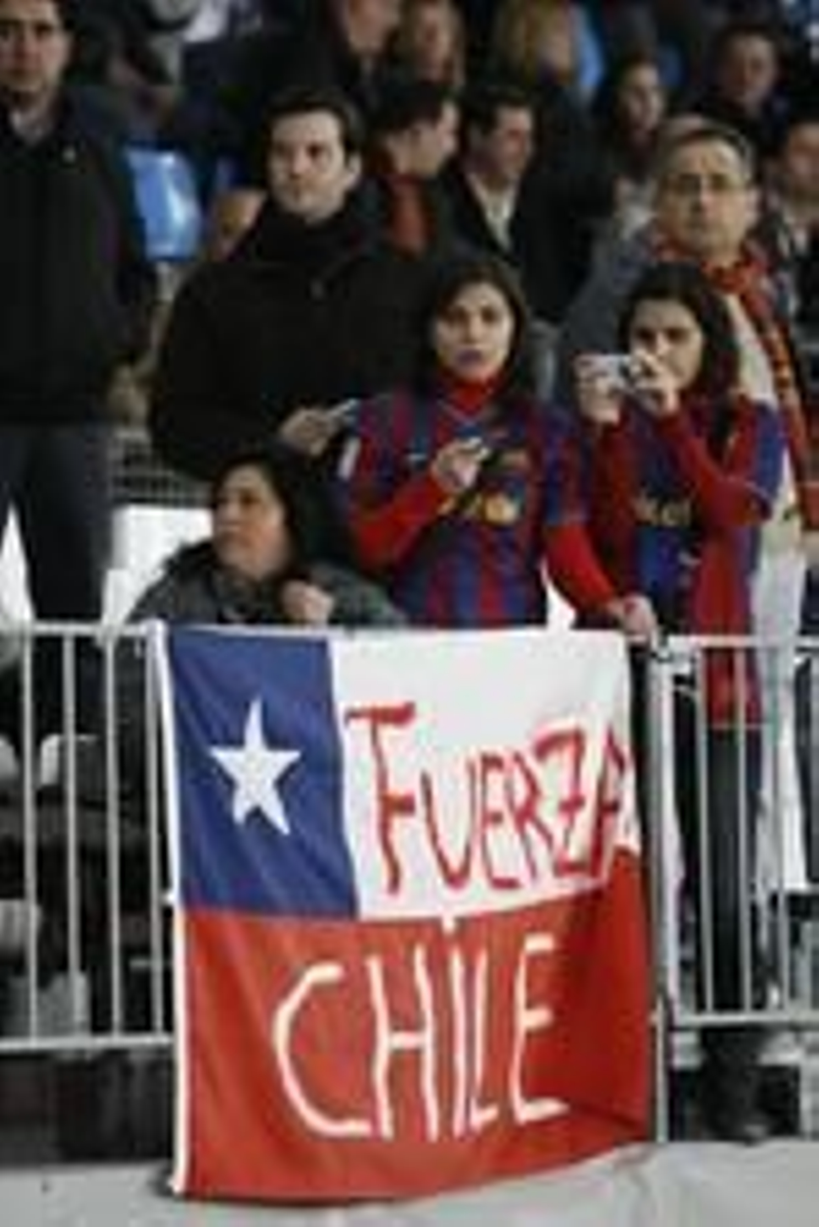 Las camisetas de 'Fuerza Chile' del Almería recaudaron 63.000 dólares