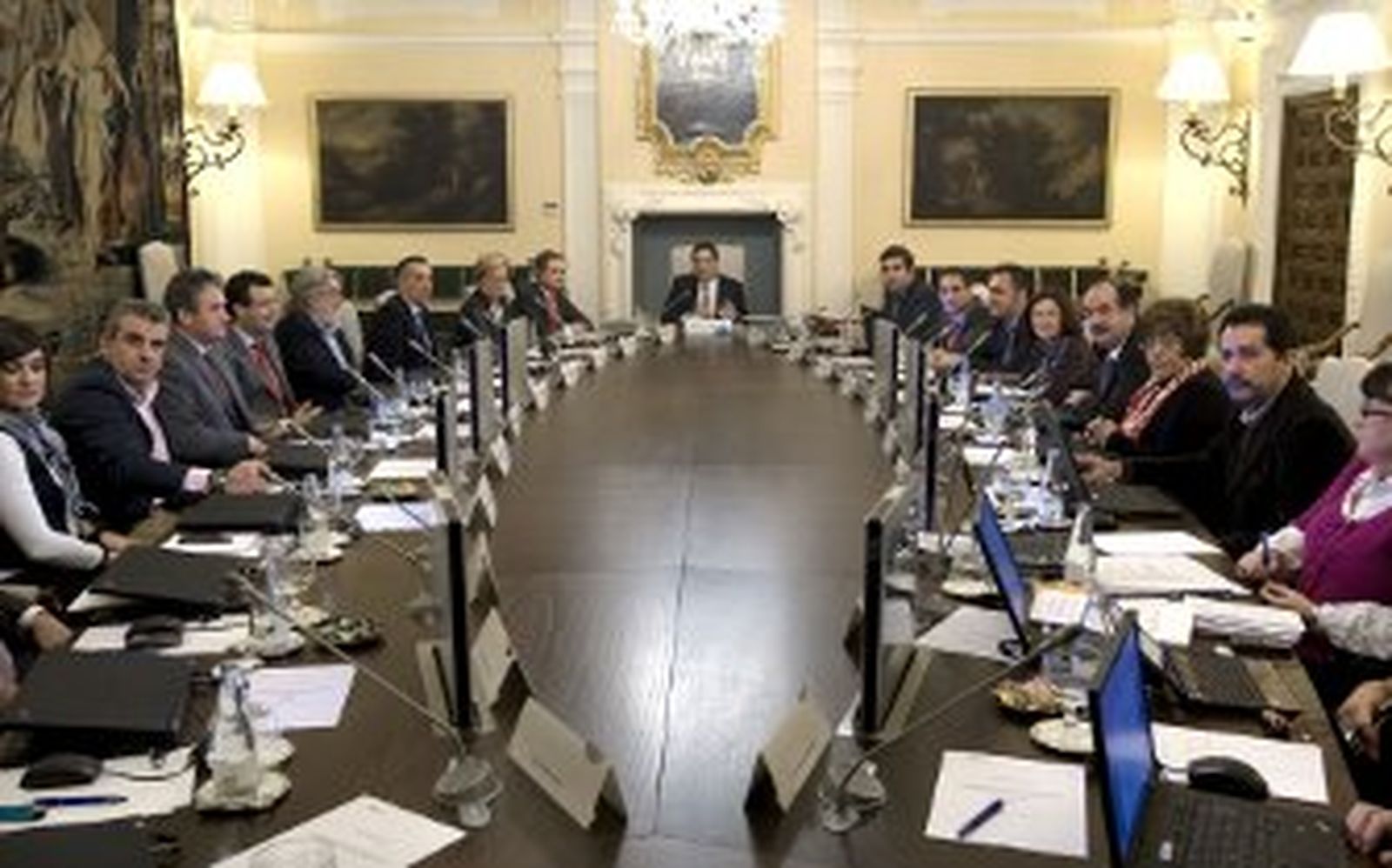 Cajasol y Caja de Guadalajara aprueban la fusión