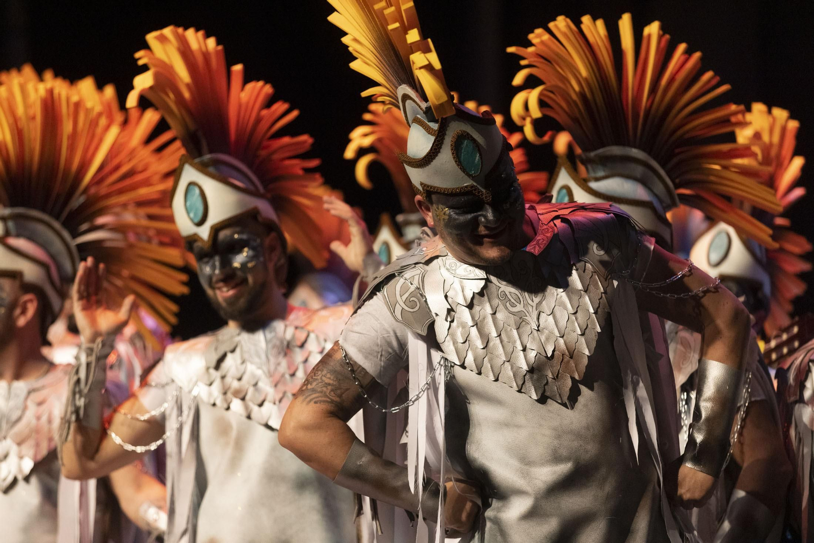 Imágenes de la actuación de la comparsa de Huelva 'Poniente' en el Carnaval Colombino
