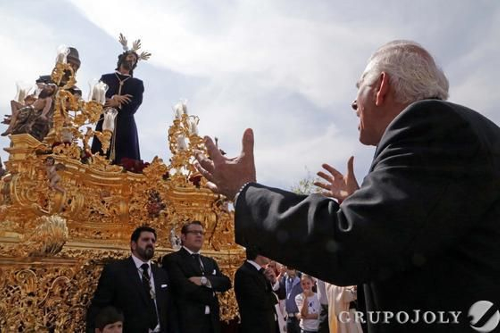 Foto: Pascual · Lobo· Aranda · Garcia y M. A. Gonzalez