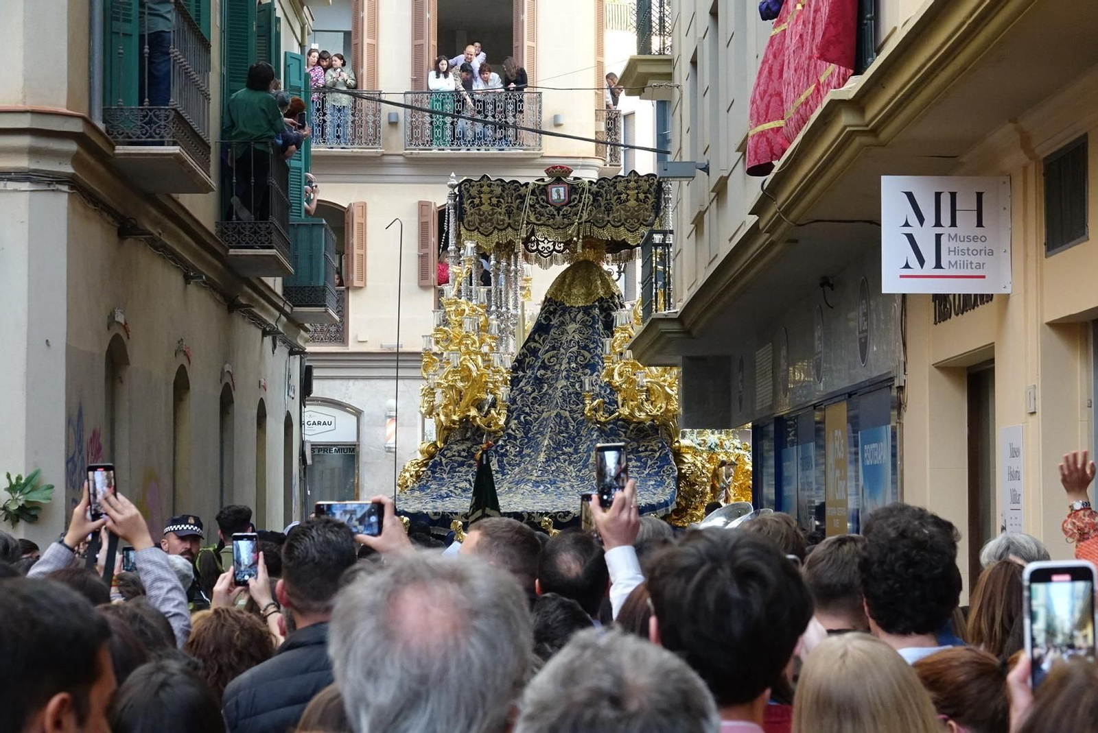 Las fotos de la Paloma, en el Miércoles Santo de Málaga