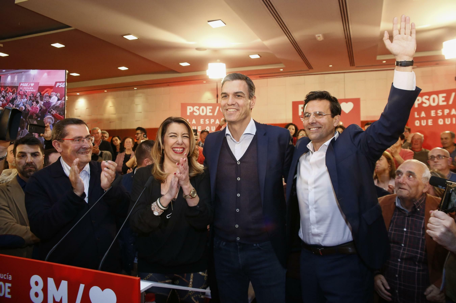 Imágenes del mitin de Pedro Sánchez en Granada