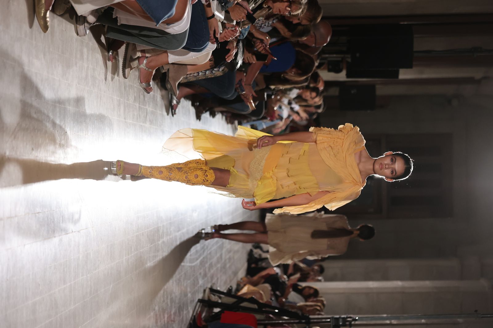 Así ha sido la primera jornada de la pasarela de novia e invitada SIQ 2023, en imágenes