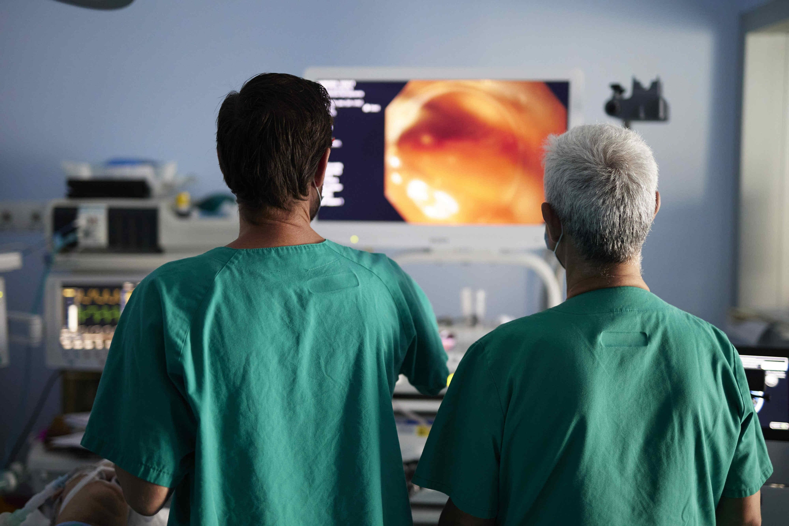 El Hospital Vithas de Granada elimina el reflujo esofagogástrico con una pionera técnica sin cirugía