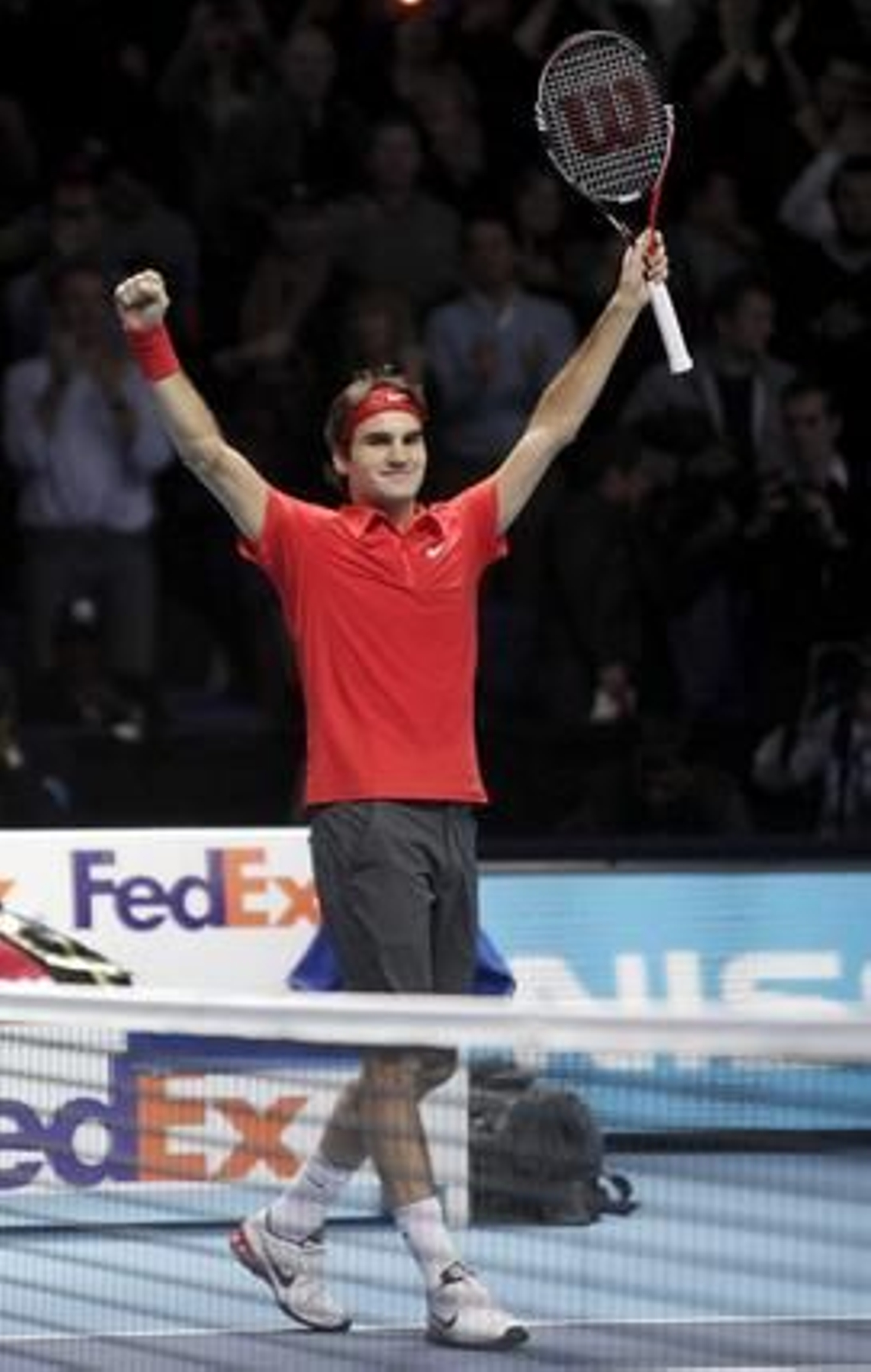 Federer durante el partido

Foto: REUTERS/AFP