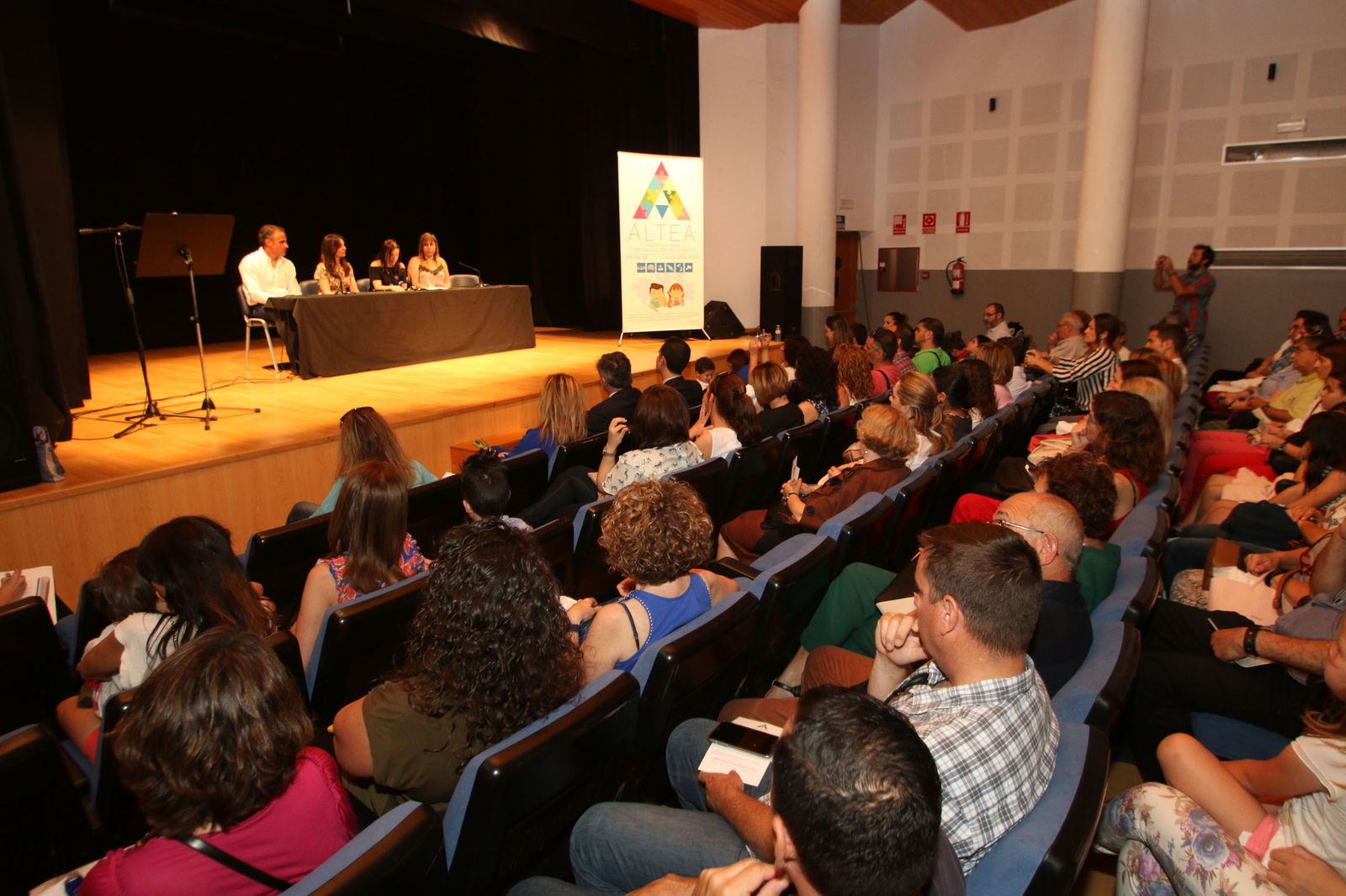 La Asociación Altea será una de las beneficiarias de la recaudación.