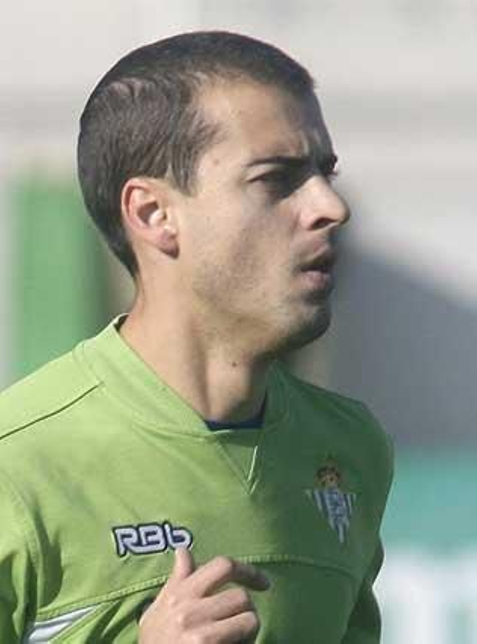 Juanma (medio)
Edad:30
Temp. en el club:4ª
Goles en 10-11:0
Contraro hasta:2012

Foto: D.S.