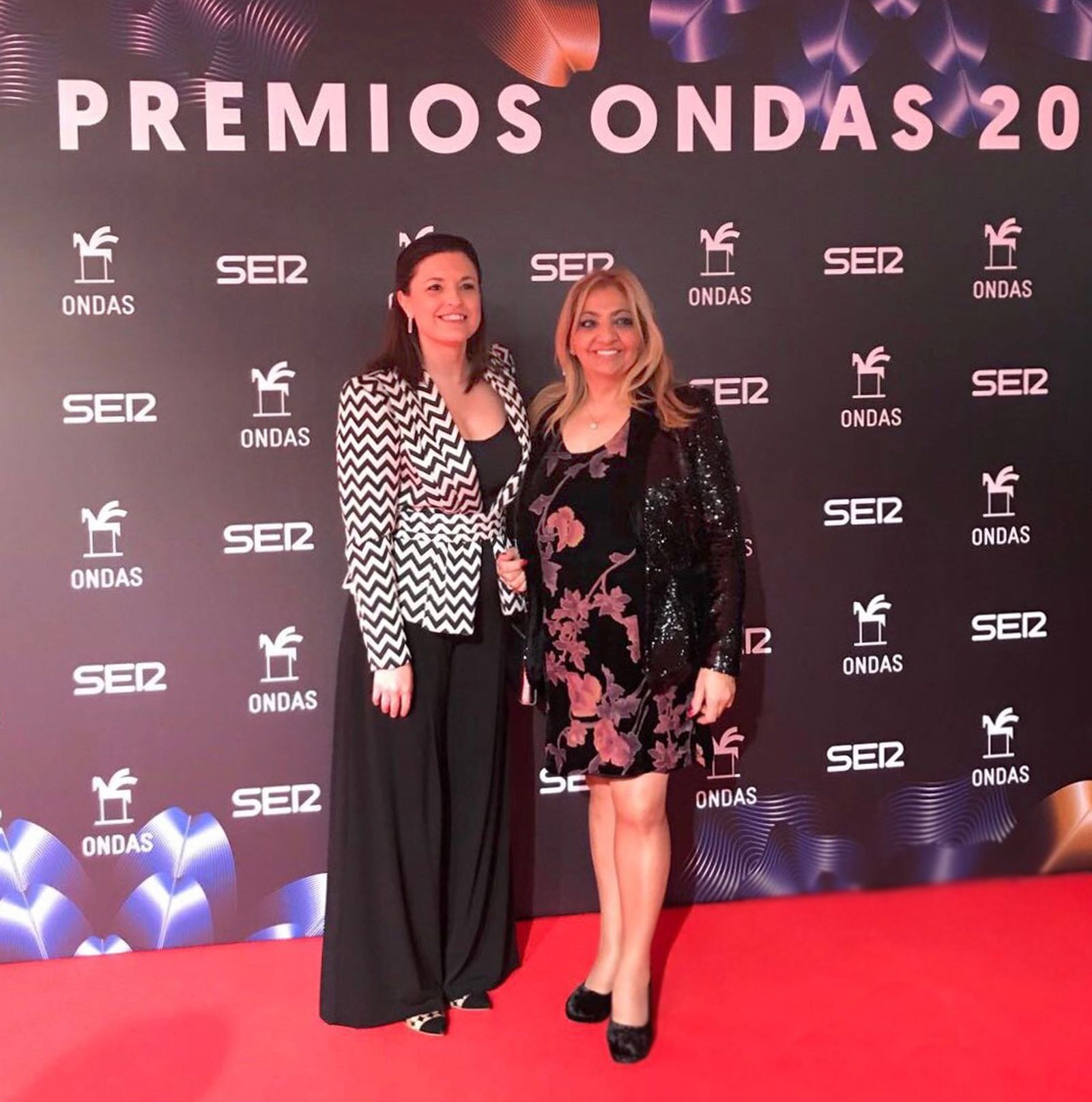 Cavada con 'Chispa', en la ceremonia de los Premios Ondas