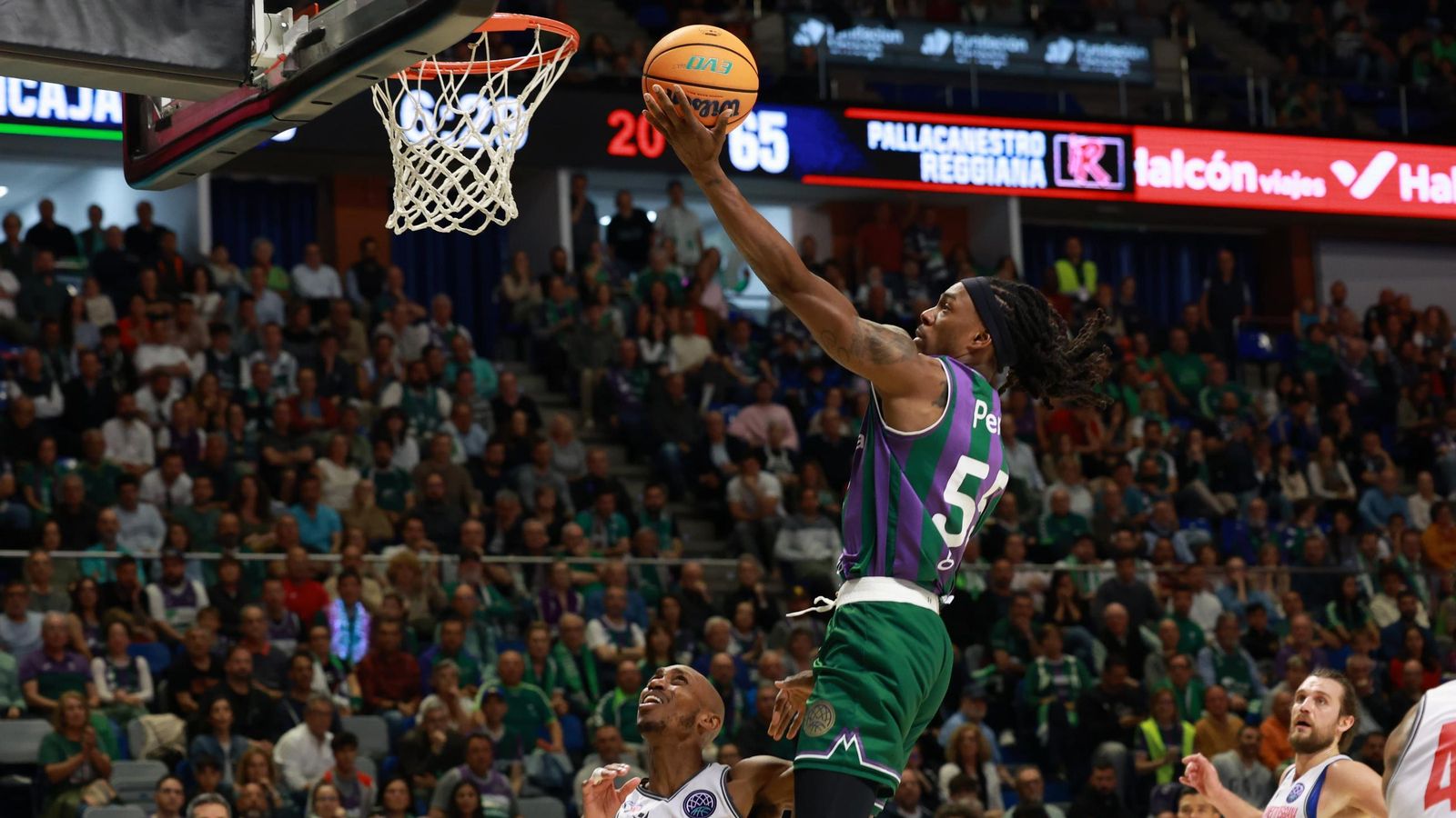 El Unicaja-Reggiana de cuartos de final de la BCL, en fotos